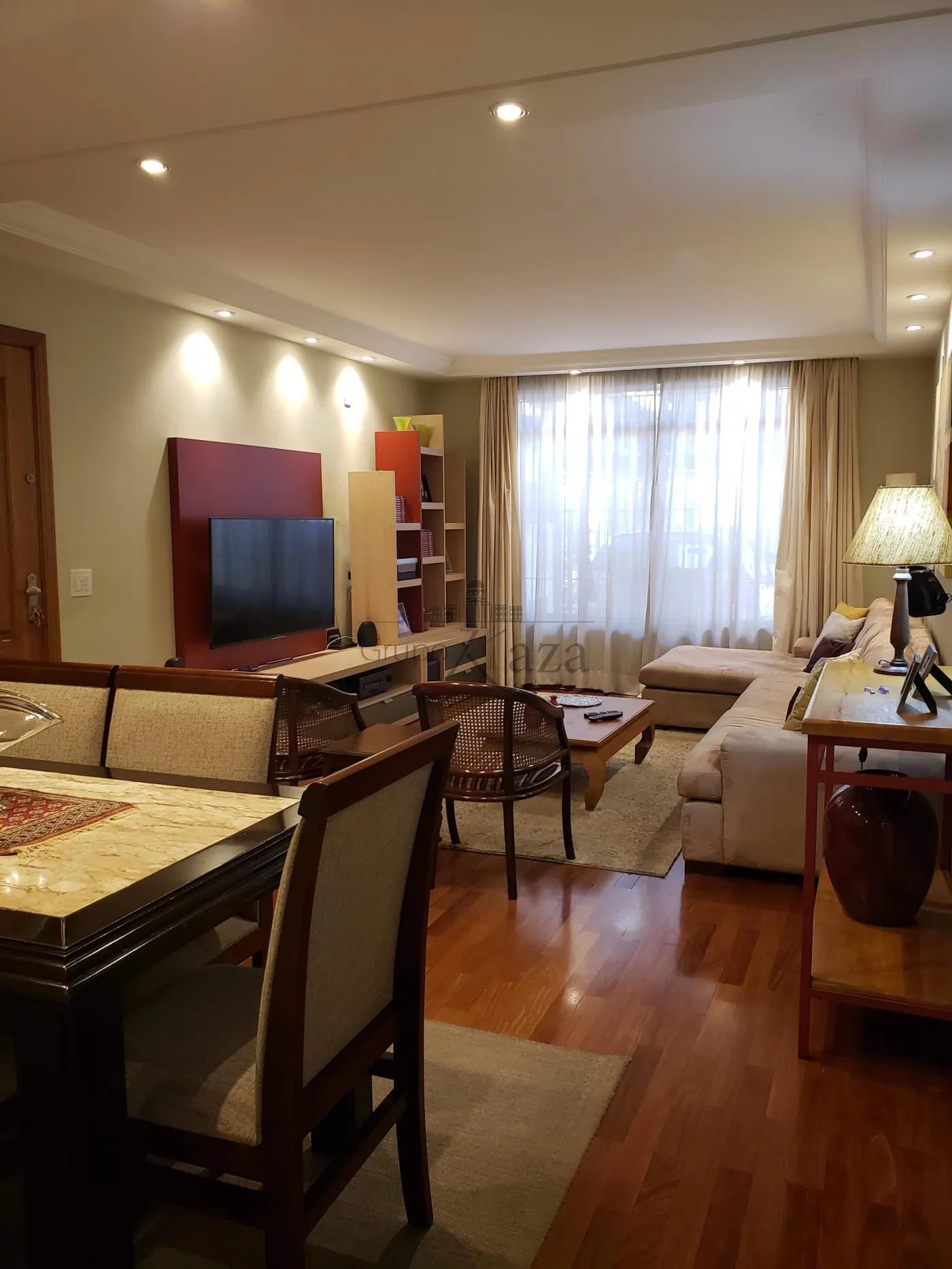 Foto 1 de Casa Sobrado em Chácara Santo Antônio, São Paulo - imagem 1 Foto 1 de Casa Sobrado em Chácara Santo Antônio, São Paulo - imagem 1