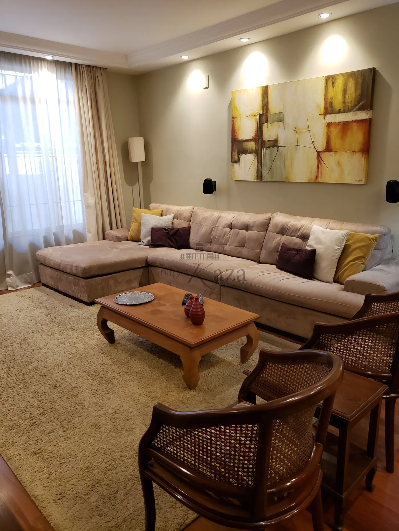 Foto 2 de Casa Sobrado em Chácara Santo Antônio, São Paulo - imagem 2 Foto 2 de Casa Sobrado em Chácara Santo Antônio, São Paulo - imagem 2