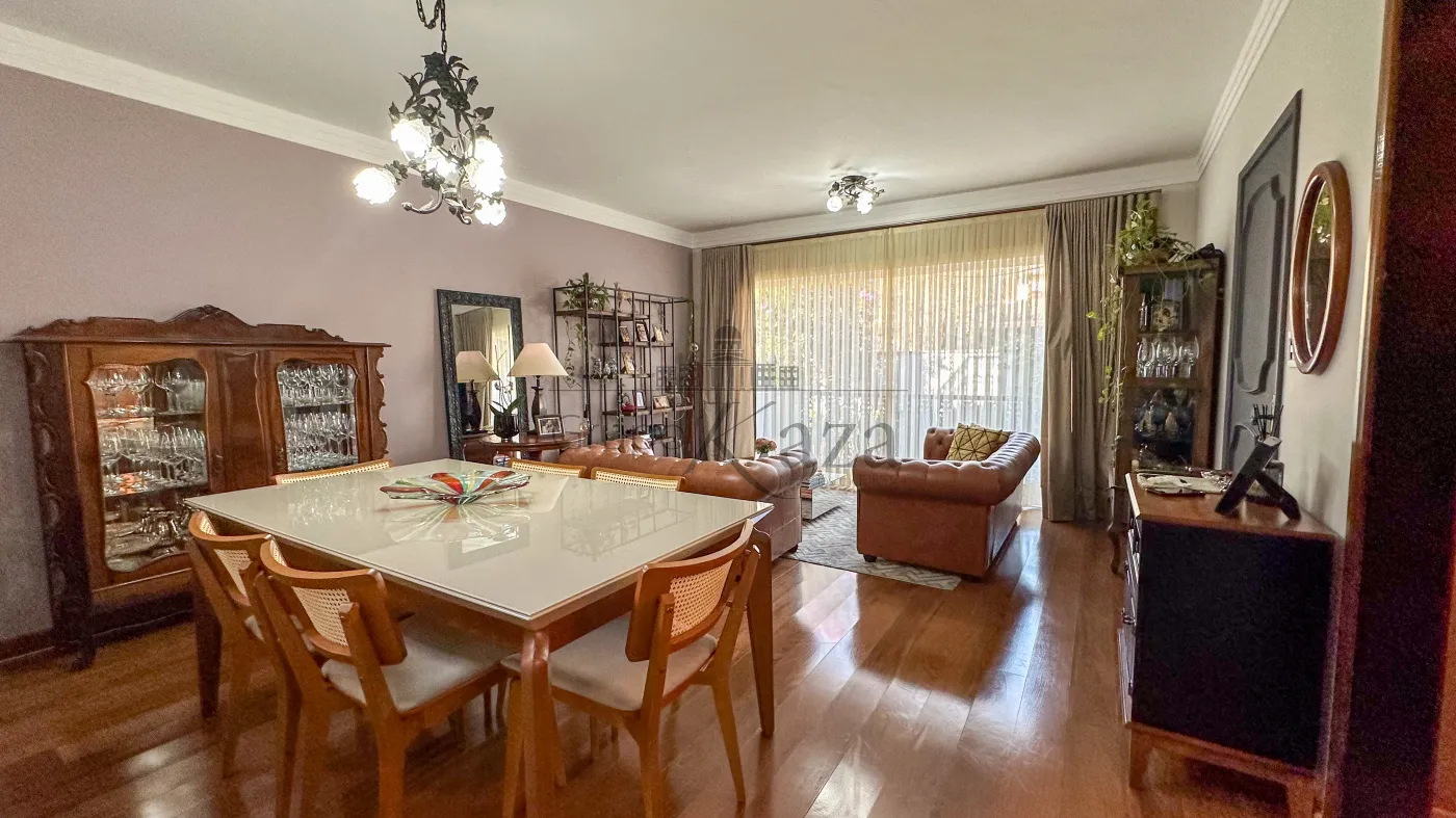 Foto 1 de Casa Condomínio em Jardim das Colinas, São José dos Campos - imagem 1 Foto 1 de Casa Condomínio em Jardim das Colinas, São José dos Campos - imagem 1