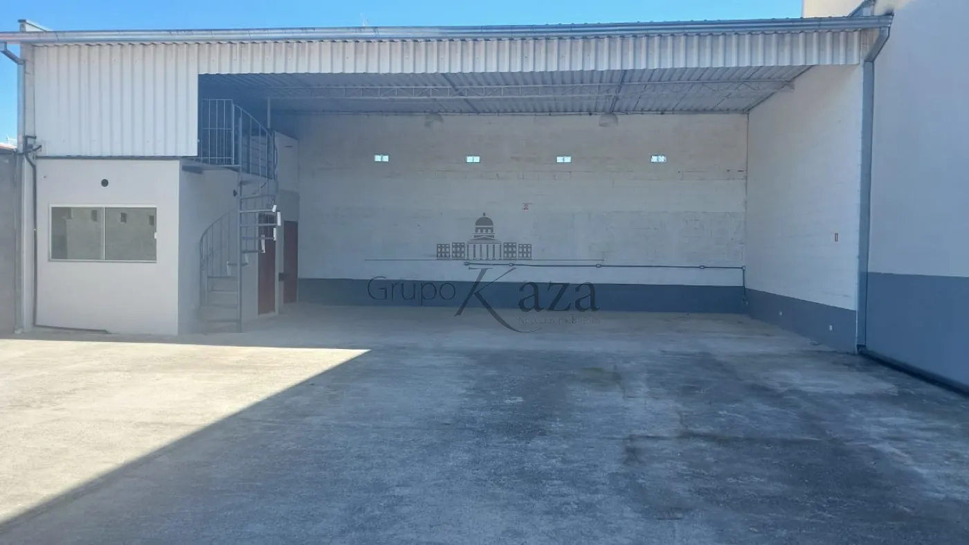 Foto 2 de Comercial Galpão em Vila Menino Jesus, Caçapava - imagem 2 Foto 2 de Comercial Galpão em Vila Menino Jesus, Caçapava - imagem 2