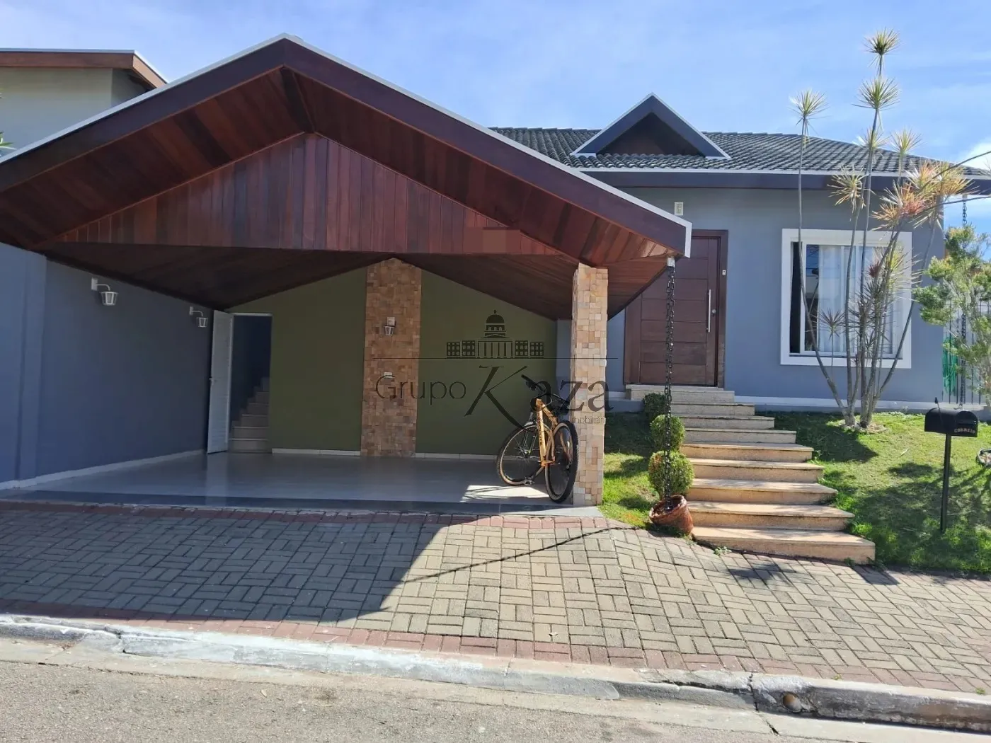 Foto 1 de Casa Condomínio em Condomínio Residencial Mantiqueira, São José dos Campos - imagem 1 Foto 1 de Casa Condomínio em Condomínio Residencial Mantiqueira, São José dos Campos - imagem 1