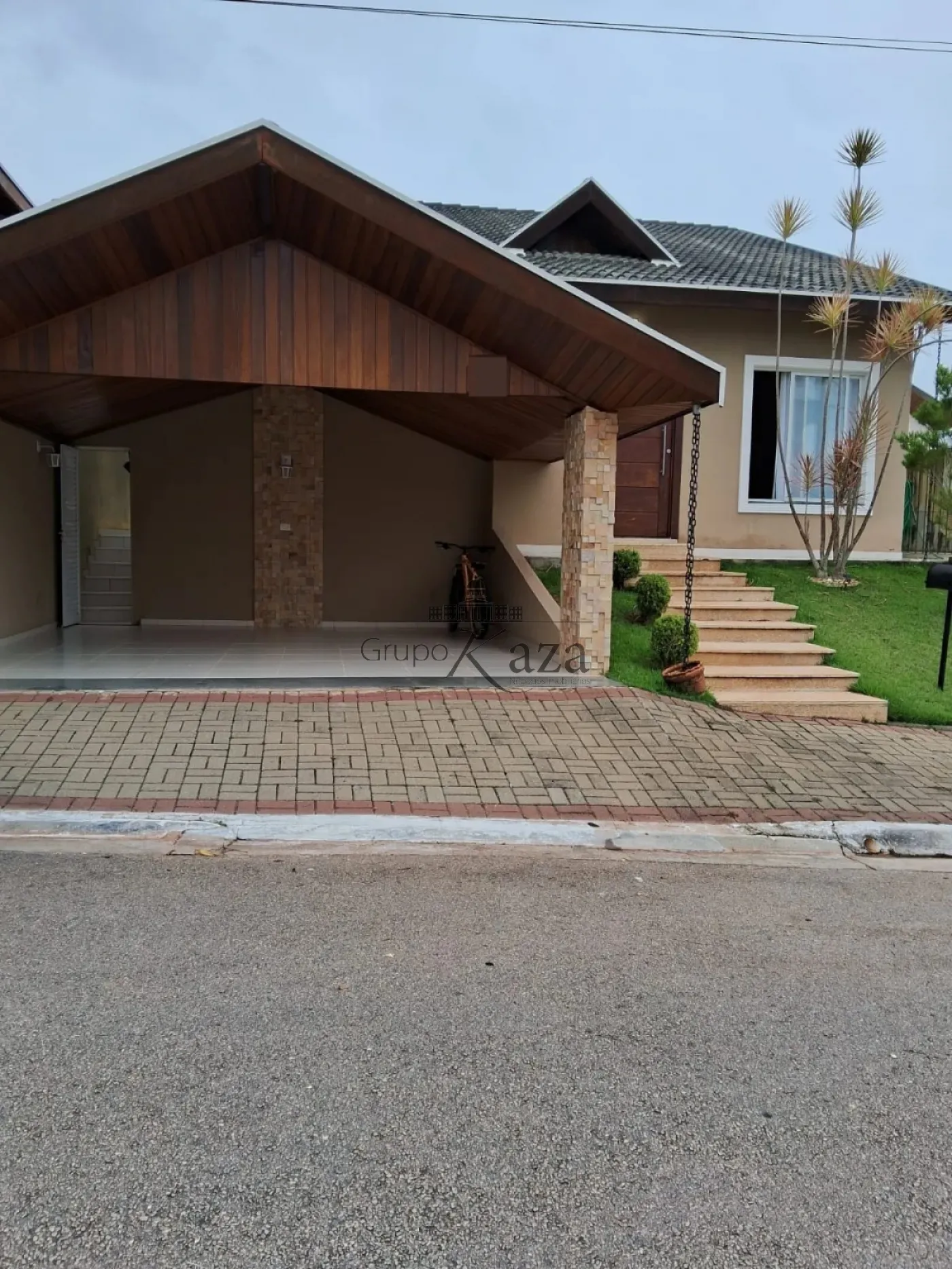 Foto 2 de Casa Condomínio em Condomínio Residencial Mantiqueira, São José dos Campos - imagem 2 Foto 2 de Casa Condomínio em Condomínio Residencial Mantiqueira, São José dos Campos - imagem 2