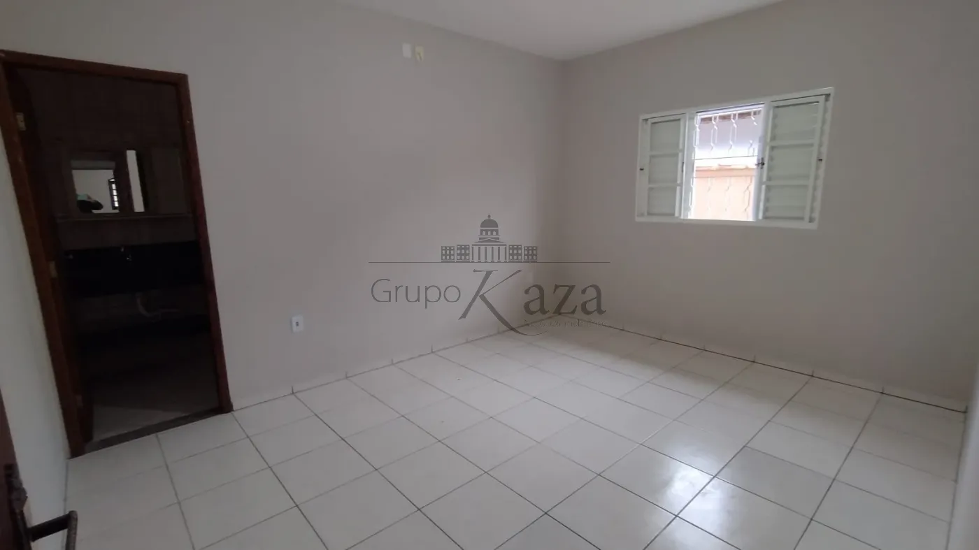Foto 5 de Casa Padrão em Residencial Bosque dos Ipês, São José dos Campos - imagem 5