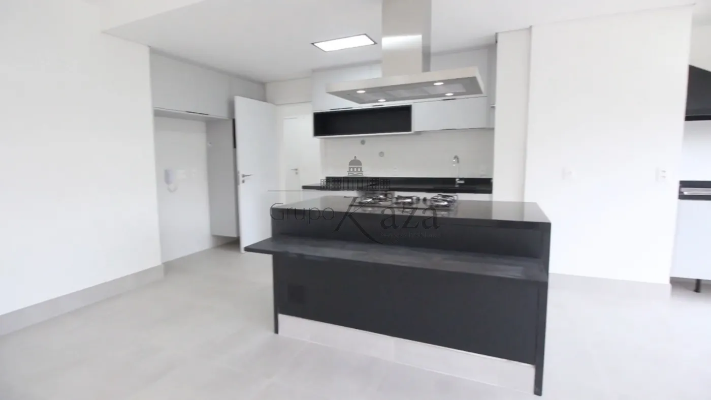 Foto 1 de Apartamento Padrão em Real Parque, São Paulo - imagem 1 Foto 1 de Apartamento Padrão em Real Parque, São Paulo - imagem 1