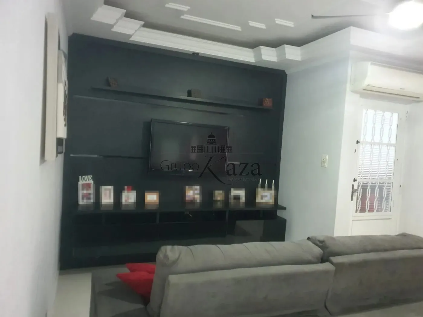 Foto 2 de Casa Padrão em Parque dos Principes, Jacareí - imagem 2 Foto 2 de Casa Padrão em Parque dos Principes, Jacareí - imagem 2