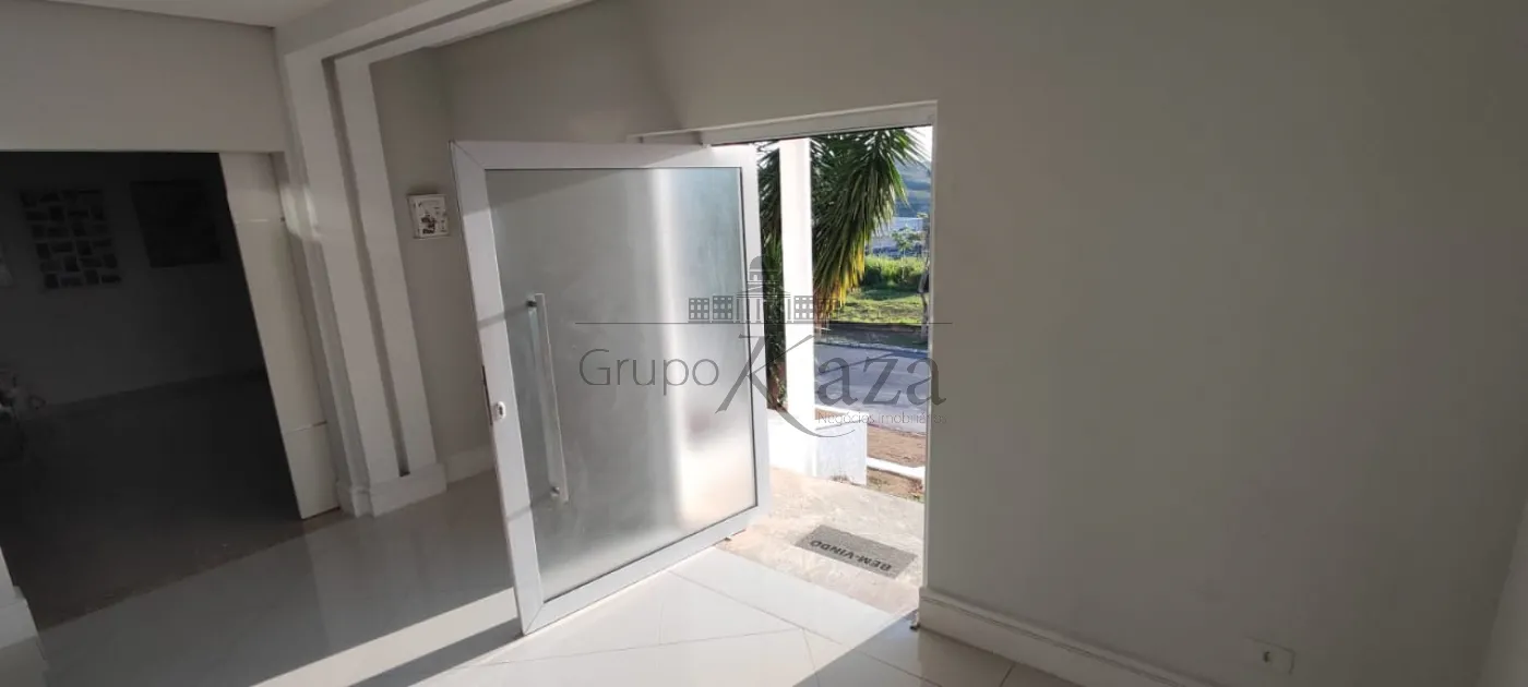 Foto 2 de Casa Condomínio em Terras de Santa Helena, Jacareí - imagem 2 Foto 2 de Casa Condomínio em Terras de Santa Helena, Jacareí - imagem 2