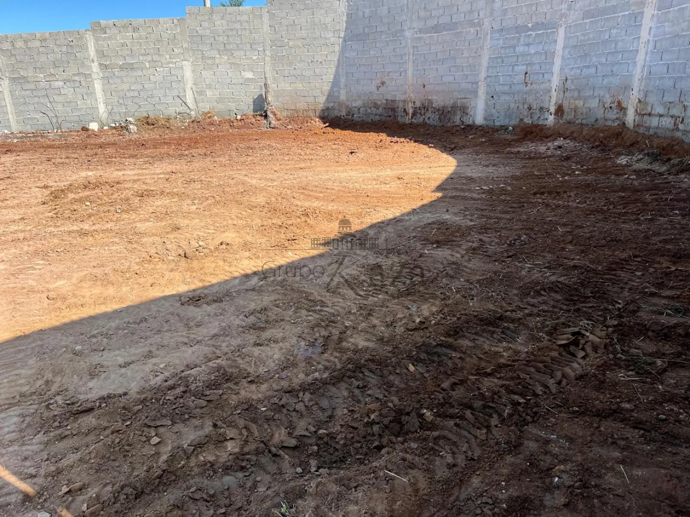 Foto 1 de Terreno Comercial em Portal dos Pássaros, São José dos Campos - imagem 1 Foto 1 de Terreno Comercial em Portal dos Pássaros, São José dos Campos - imagem 1