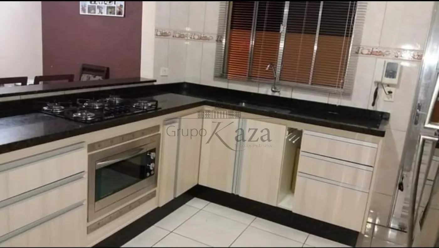 Foto 3 de Casa Padrão em Altos da Vila Paiva, São José dos Campos - imagem 3 Foto 3 de Casa Padrão em Altos da Vila Paiva, São José dos Campos - imagem 3