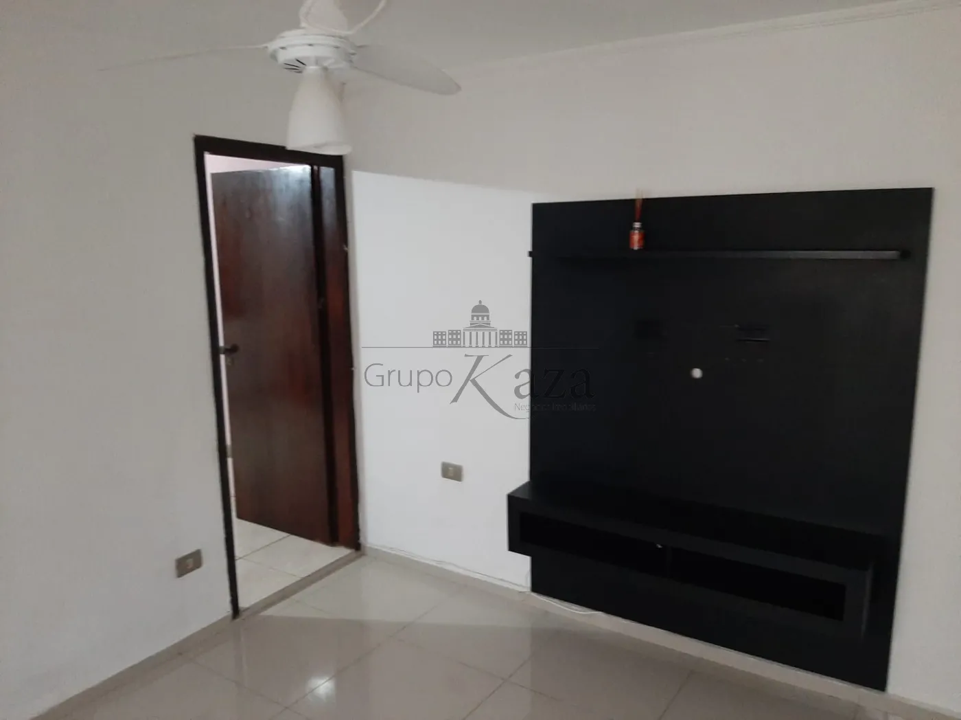 Foto 2 de Casa Sobrado em Jardim Bela Vista, Jacareí - imagem 2 Foto 2 de Casa Sobrado em Jardim Bela Vista, Jacareí - imagem 2