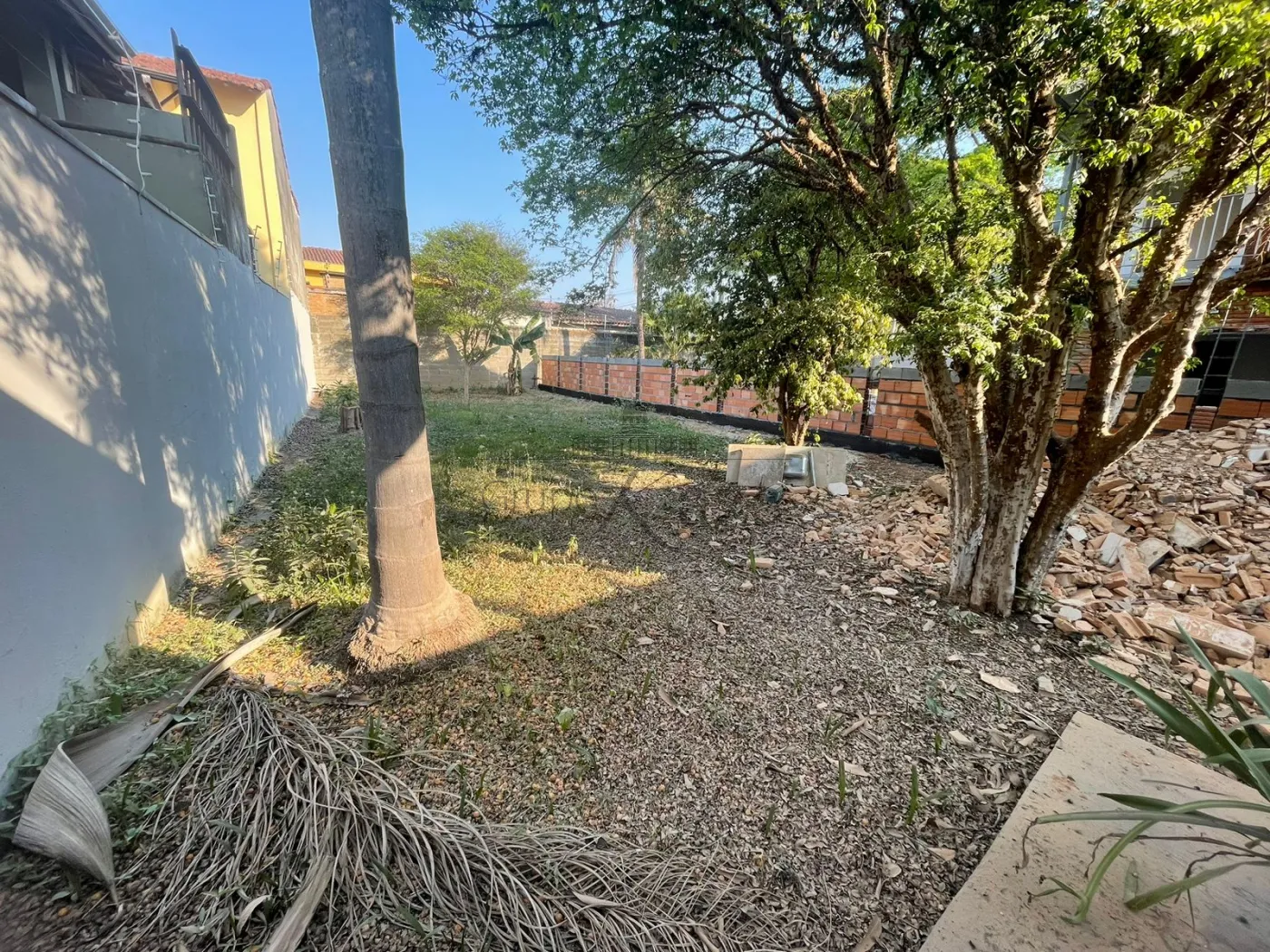 Foto 3 de Terreno Padrão em Jardim Siesta, Jacareí - imagem 3 Foto 3 de Terreno Padrão em Jardim Siesta, Jacareí - imagem 3