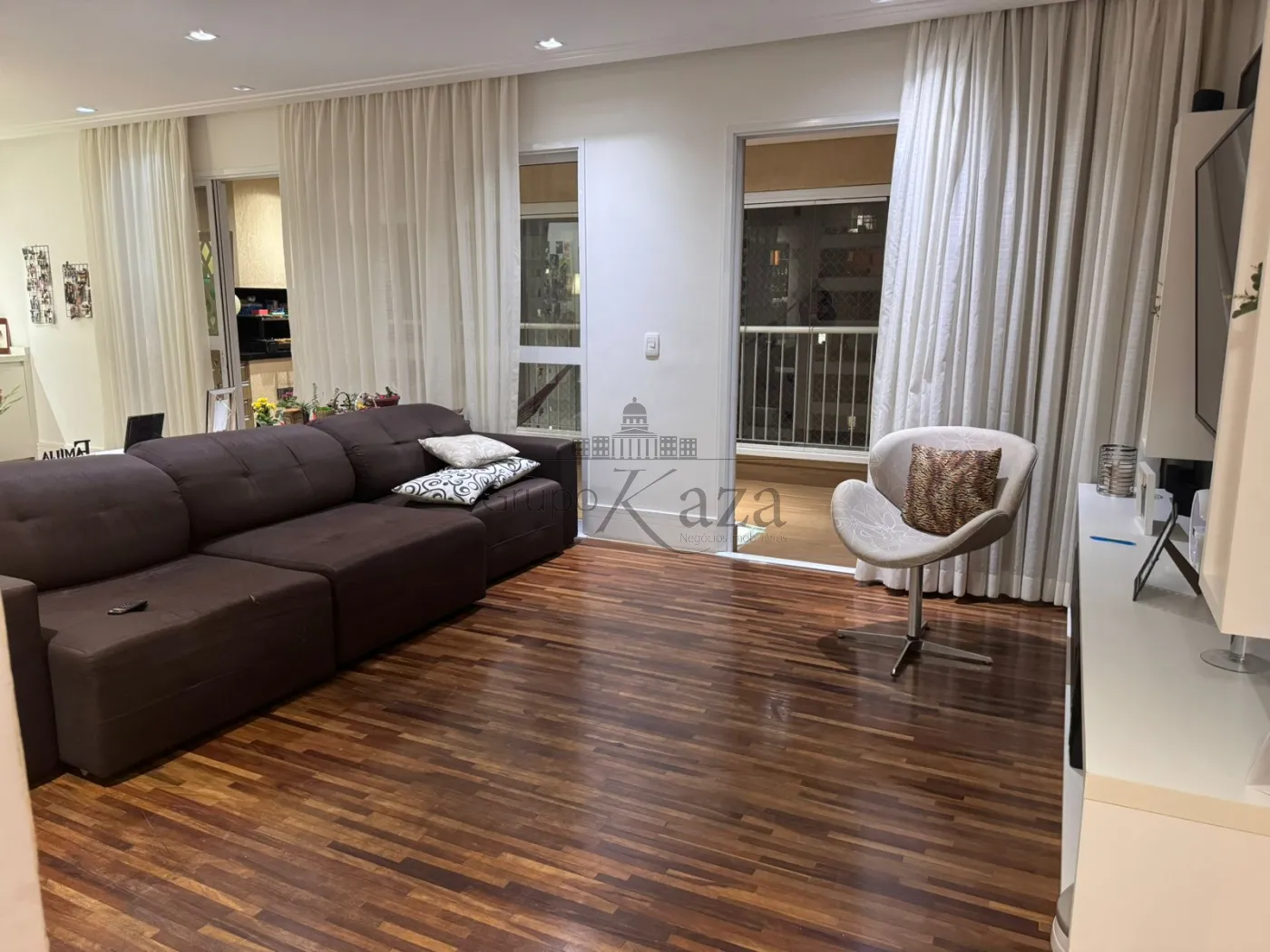 Foto 1 de Apartamento Padrão em Jardim das Indústrias, São José dos Campos - imagem 1 Foto 1 de Apartamento Padrão em Jardim das Indústrias, São José dos Campos - imagem 1