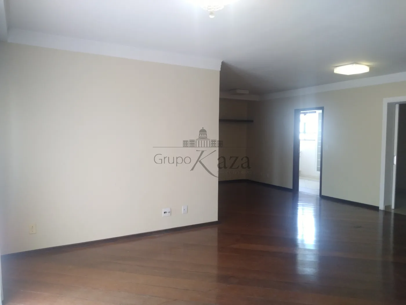 Foto 1 de Apartamento Padrão em Vila Adyana, São José dos Campos - imagem 1 Foto 1 de Apartamento Padrão em Vila Adyana, São José dos Campos - imagem 1