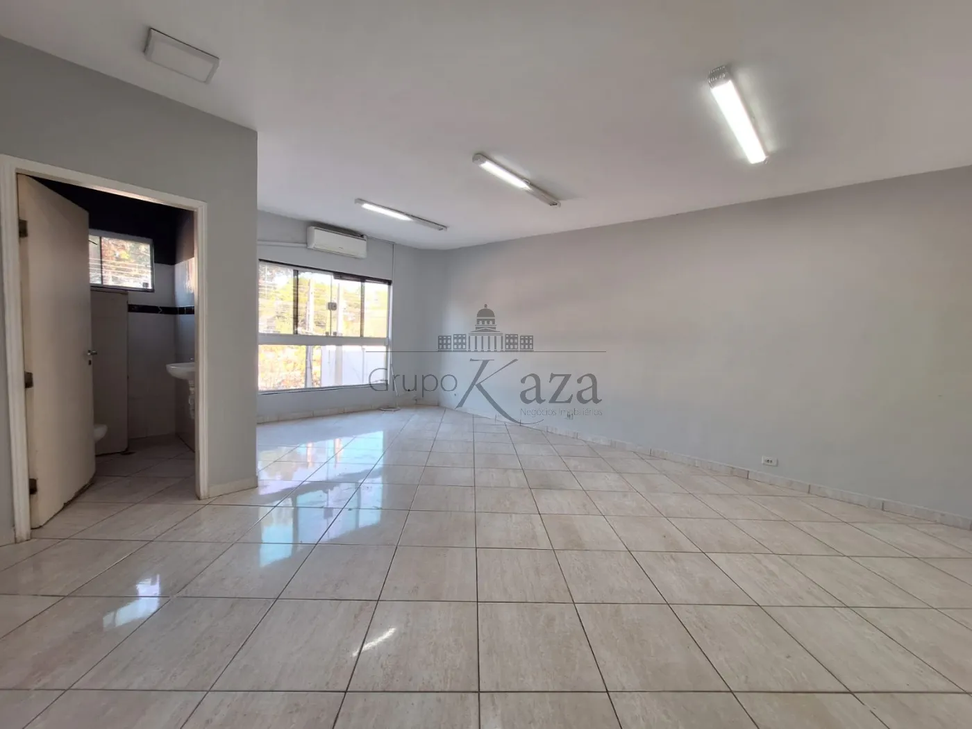 Foto 2 de Comercial Sala em Villa Branca, Jacareí - imagem 2 Foto 2 de Comercial Sala em Villa Branca, Jacareí - imagem 2