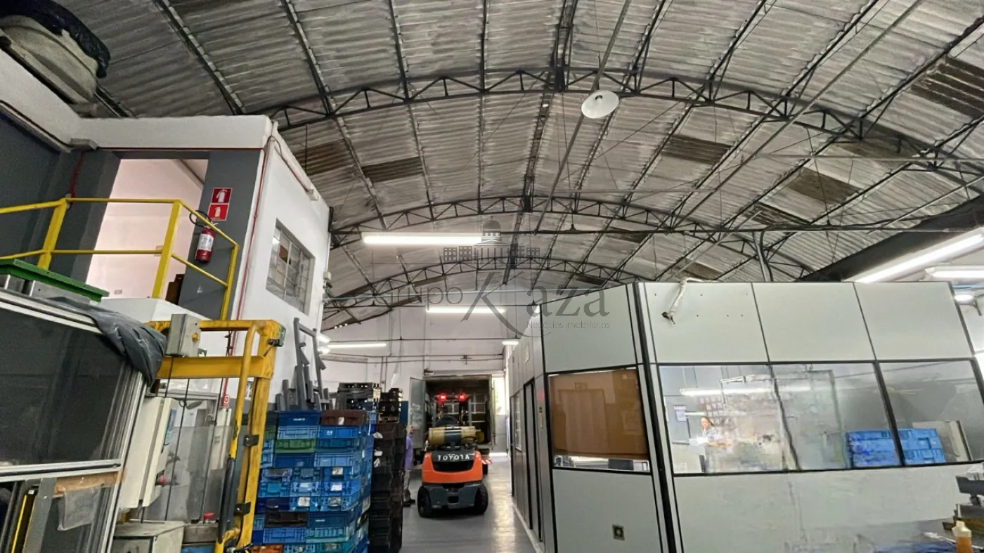 Foto 1 de Comercial Galpão em Chácara Santo Antônio, São Paulo - imagem 1 Foto 1 de Comercial Galpão em Chácara Santo Antônio, São Paulo - imagem 1
