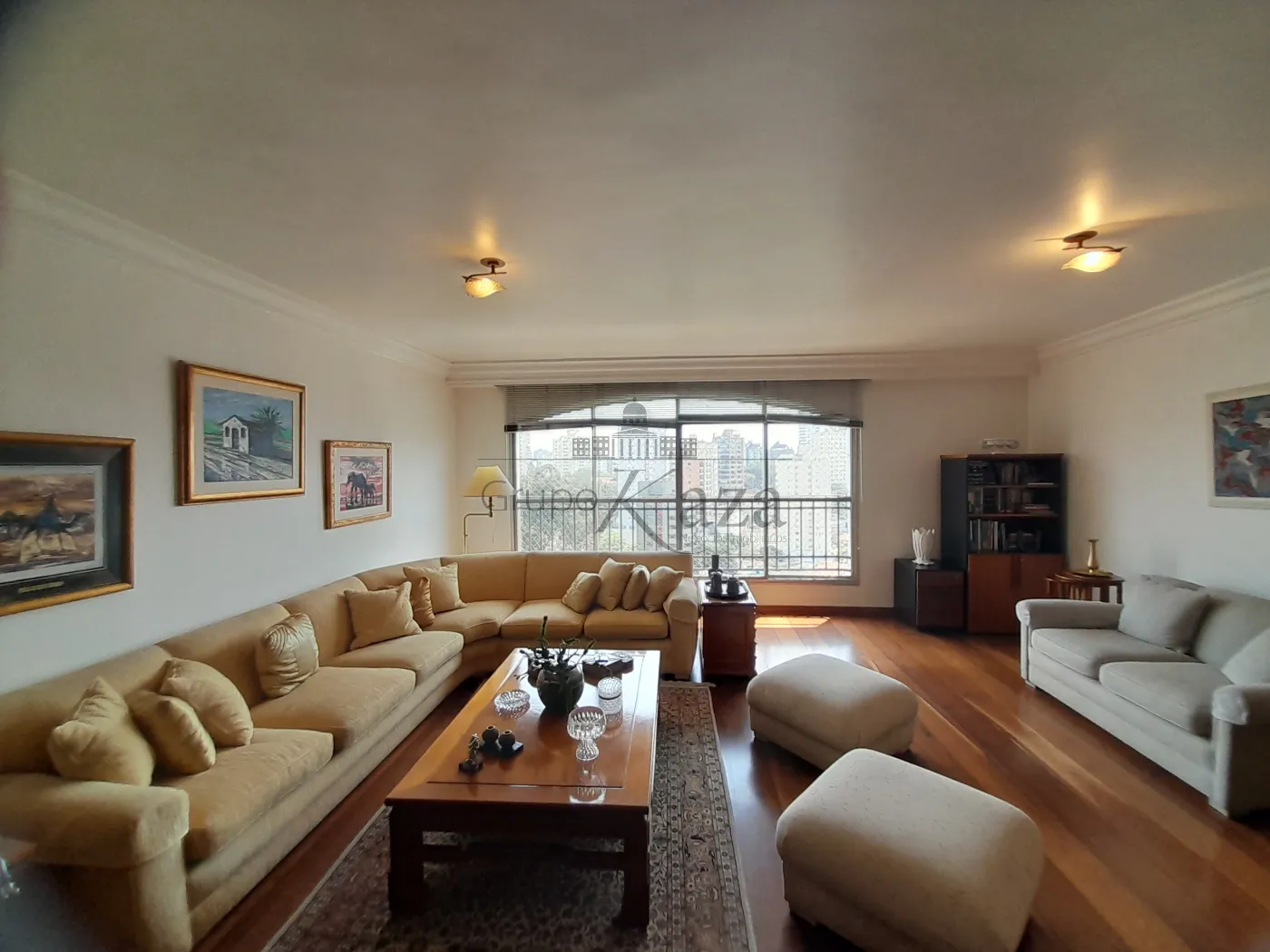 Foto 1 de Apartamento Padrão em Real Parque, São Paulo - imagem 1 Foto 1 de Apartamento Padrão em Real Parque, São Paulo - imagem 1