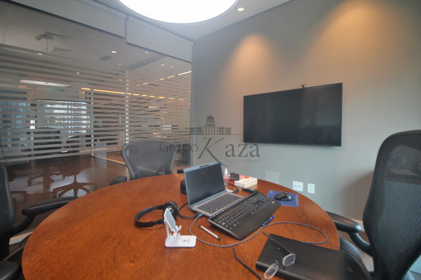 Foto 2 de Comercial Conjunto Comercial em Vila Nova Conceição, São Paulo - imagem 2 Foto 2 de Comercial Conjunto Comercial em Vila Nova Conceição, São Paulo - imagem 2