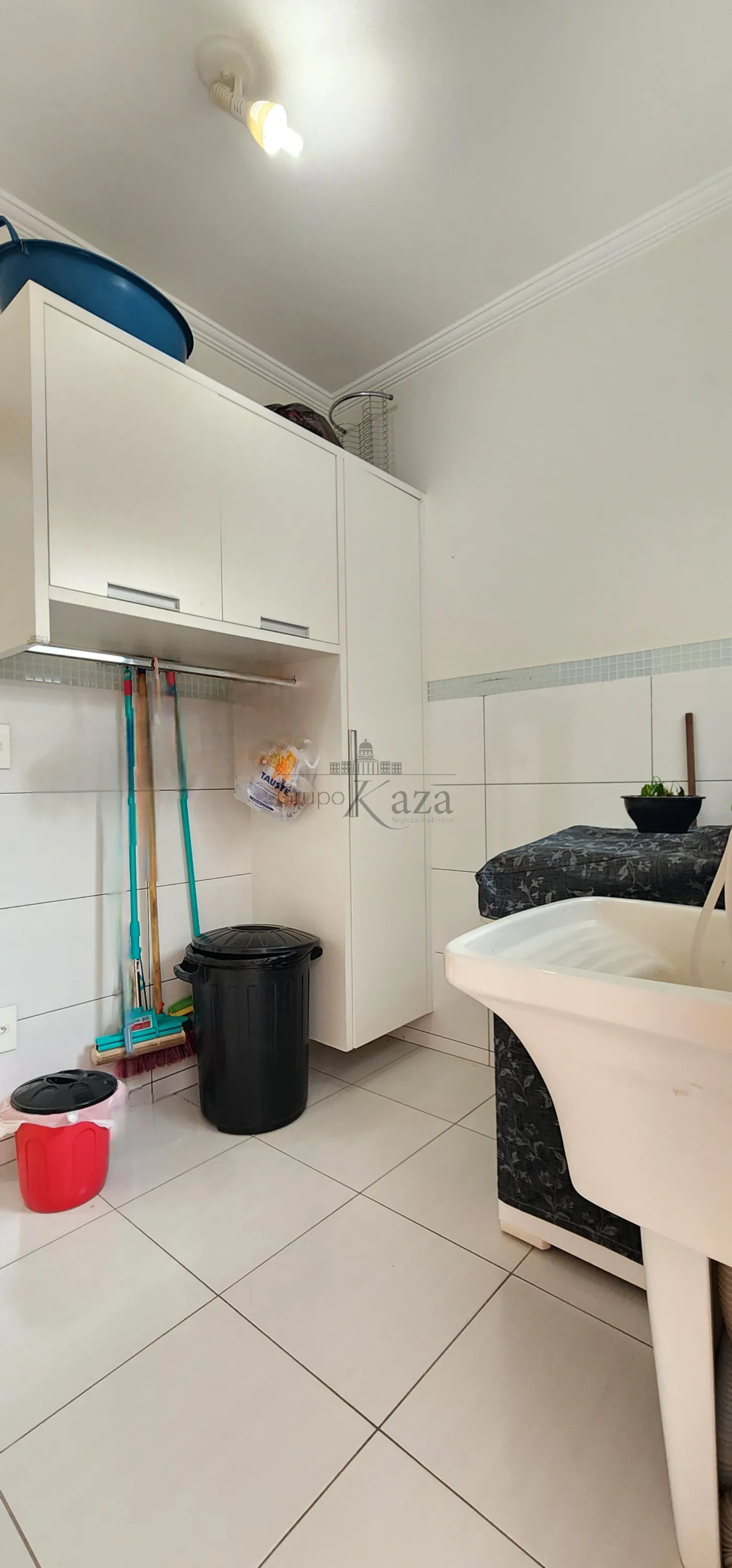 Foto 8 de Casa Condomínio em Condomínio Residencial Mantiqueira, São José dos Campos - imagem 8