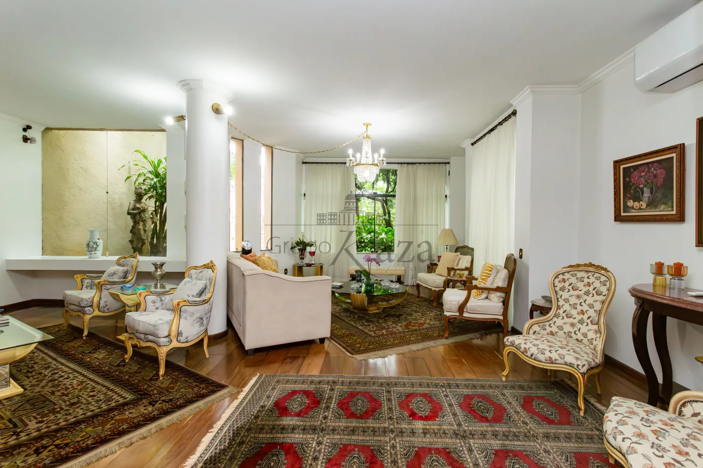 Foto 1 de Casa Padrão em Planalto Paulista, São Paulo - imagem 1 Foto 1 de Casa Padrão em Planalto Paulista, São Paulo - imagem 1