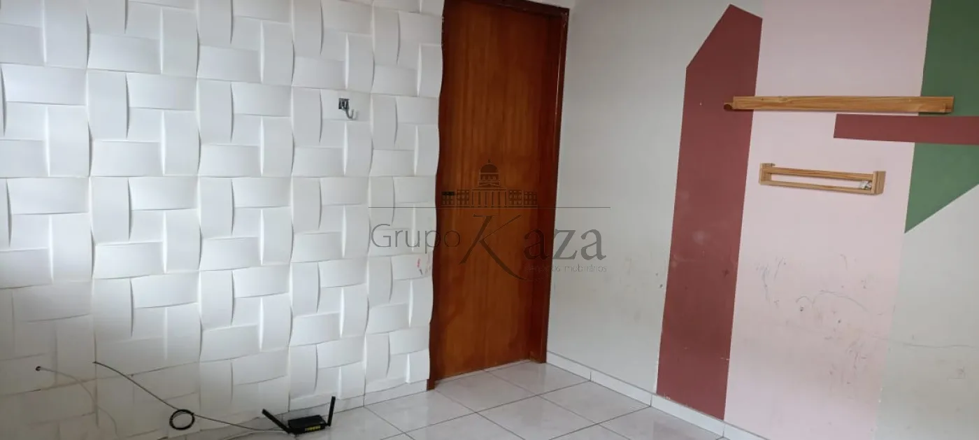 Foto 3 de Casa Padrão em Jardim Torrão de Ouro, São José dos Campos - imagem 3 Foto 3 de Casa Padrão em Jardim Torrão de Ouro, São José dos Campos - imagem 3