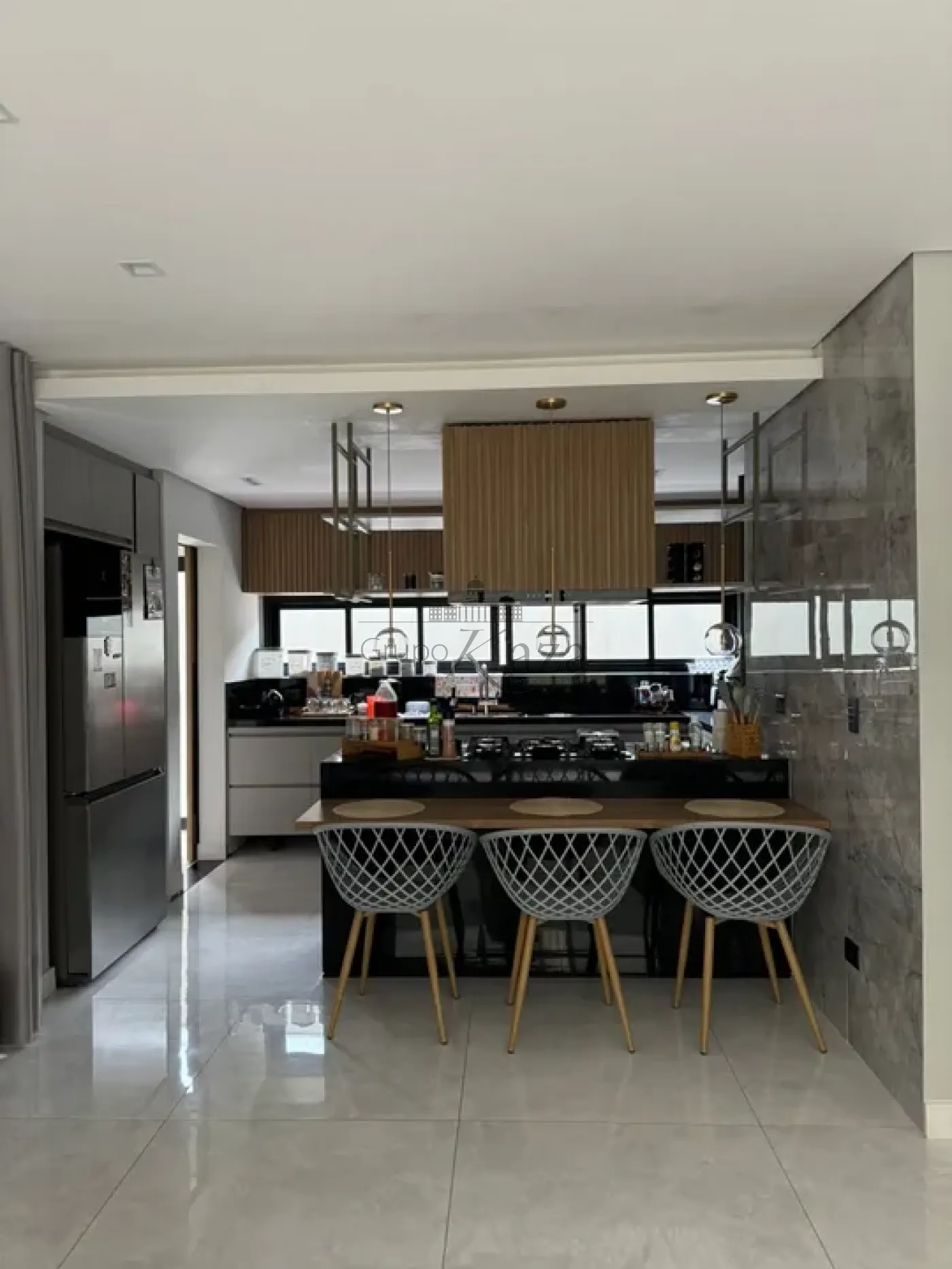 Foto 2 de Casa Condomínio em Condomínio Residencial Mantiqueira, São José dos Campos - imagem 2 Foto 2 de Casa Condomínio em Condomínio Residencial Mantiqueira, São José dos Campos - imagem 2