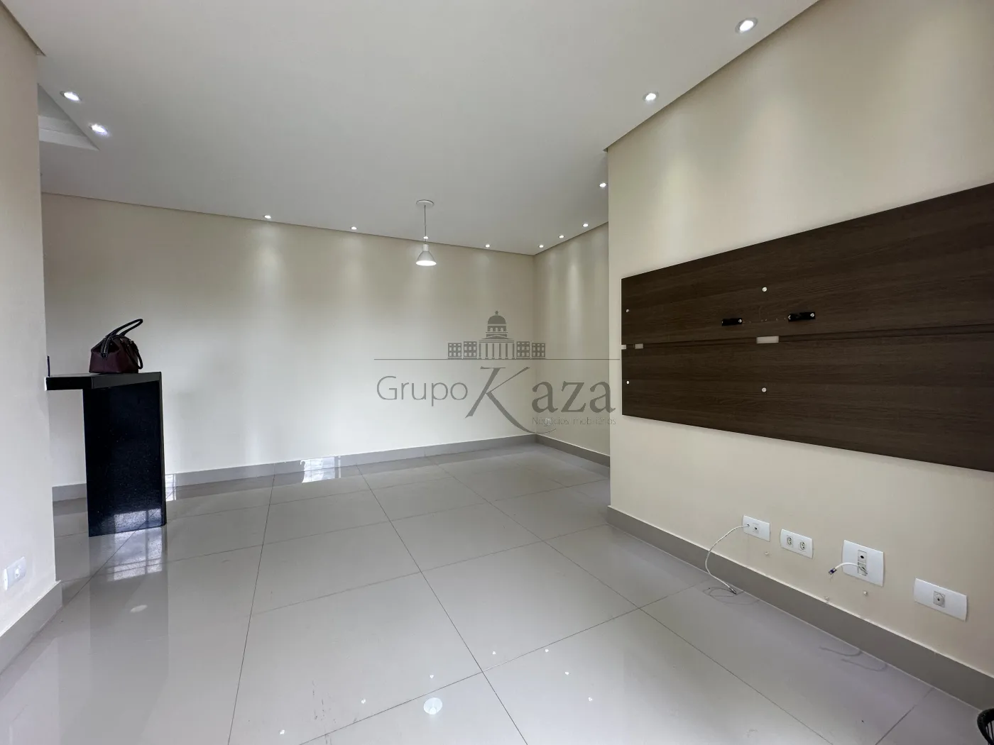 Foto 3 de Apartamento Padrão em Vila Machado, Jacareí - imagem 3 Foto 3 de Apartamento Padrão em Vila Machado, Jacareí - imagem 3