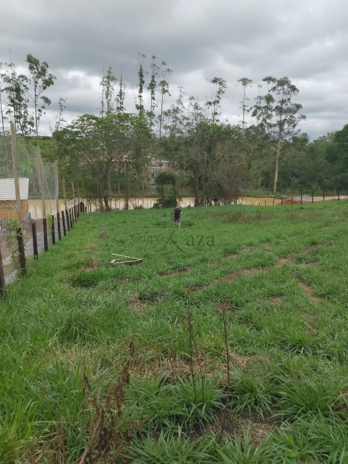 Foto 1 de Terreno Condomínio em Chácaras Santa Maria, Jacareí - imagem 1 Foto 1 de Terreno Condomínio em Chácaras Santa Maria, Jacareí - imagem 1