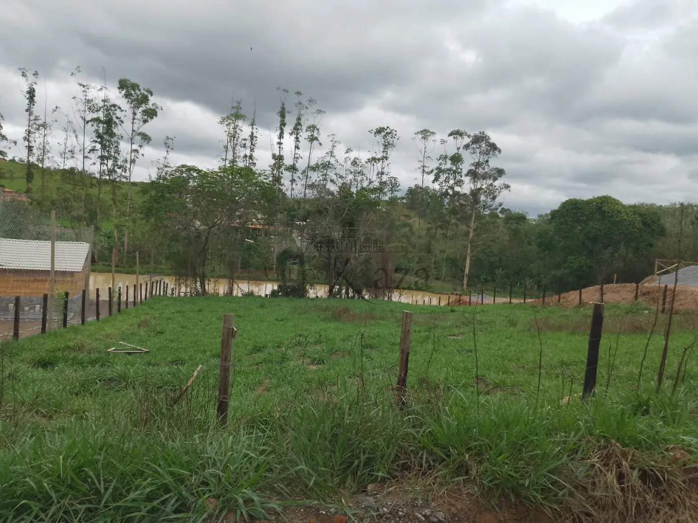 Foto 3 de Terreno Condomínio em Chácaras Santa Maria, Jacareí - imagem 3 Foto 3 de Terreno Condomínio em Chácaras Santa Maria, Jacareí - imagem 3