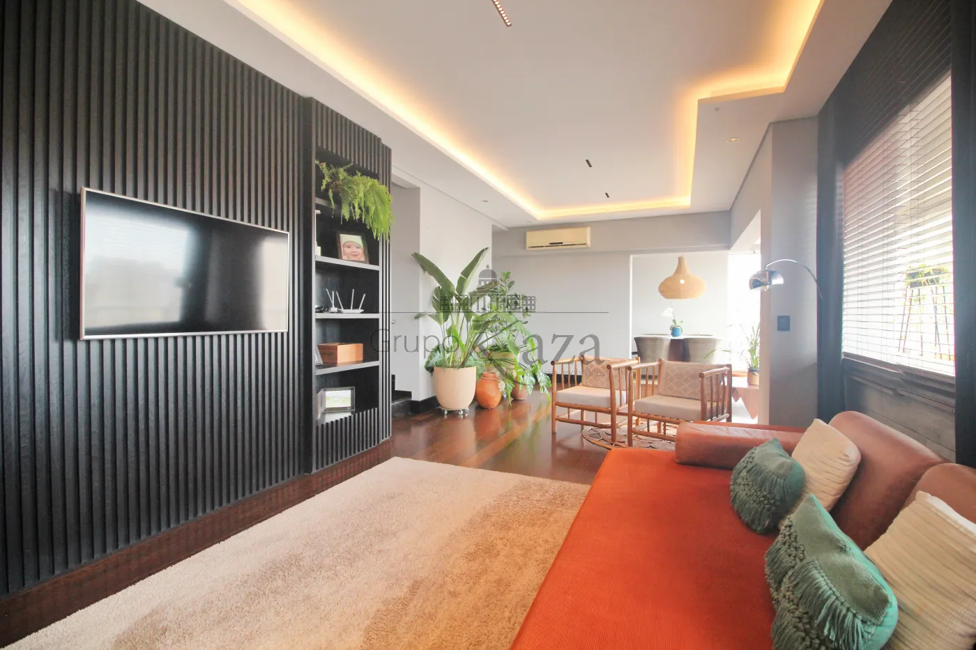 Foto 1 de Apartamento Cobertura Duplex em Chácara Klabin, São Paulo - imagem 1 Foto 1 de Apartamento Cobertura Duplex em Chácara Klabin, São Paulo - imagem 1