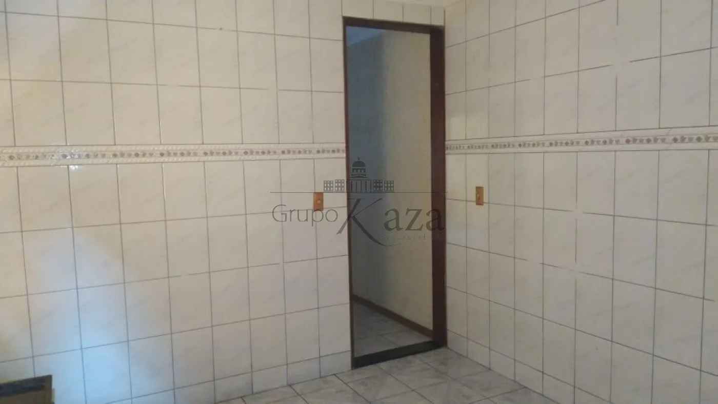 Foto 2 de Casa Padrão em Conjunto Residencial Galo Branco, São José dos Campos - imagem 2 Foto 2 de Casa Padrão em Conjunto Residencial Galo Branco, São José dos Campos - imagem 2