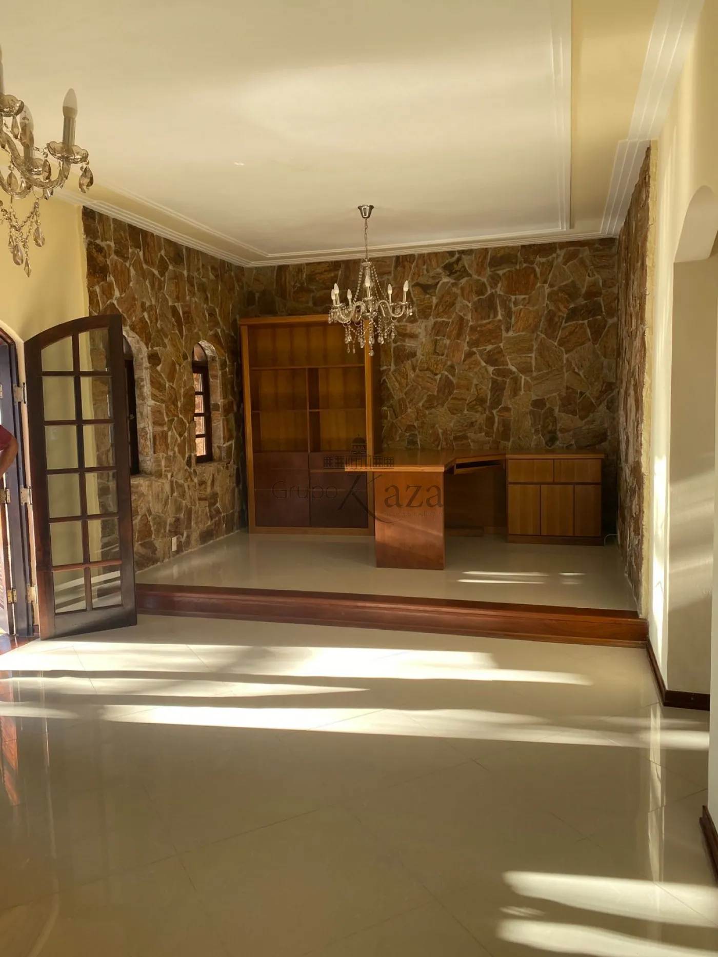 Foto 1 de Casa Padrão em Jardim América, Taubaté - imagem 1 Foto 1 de Casa Padrão em Jardim América, Taubaté - imagem 1