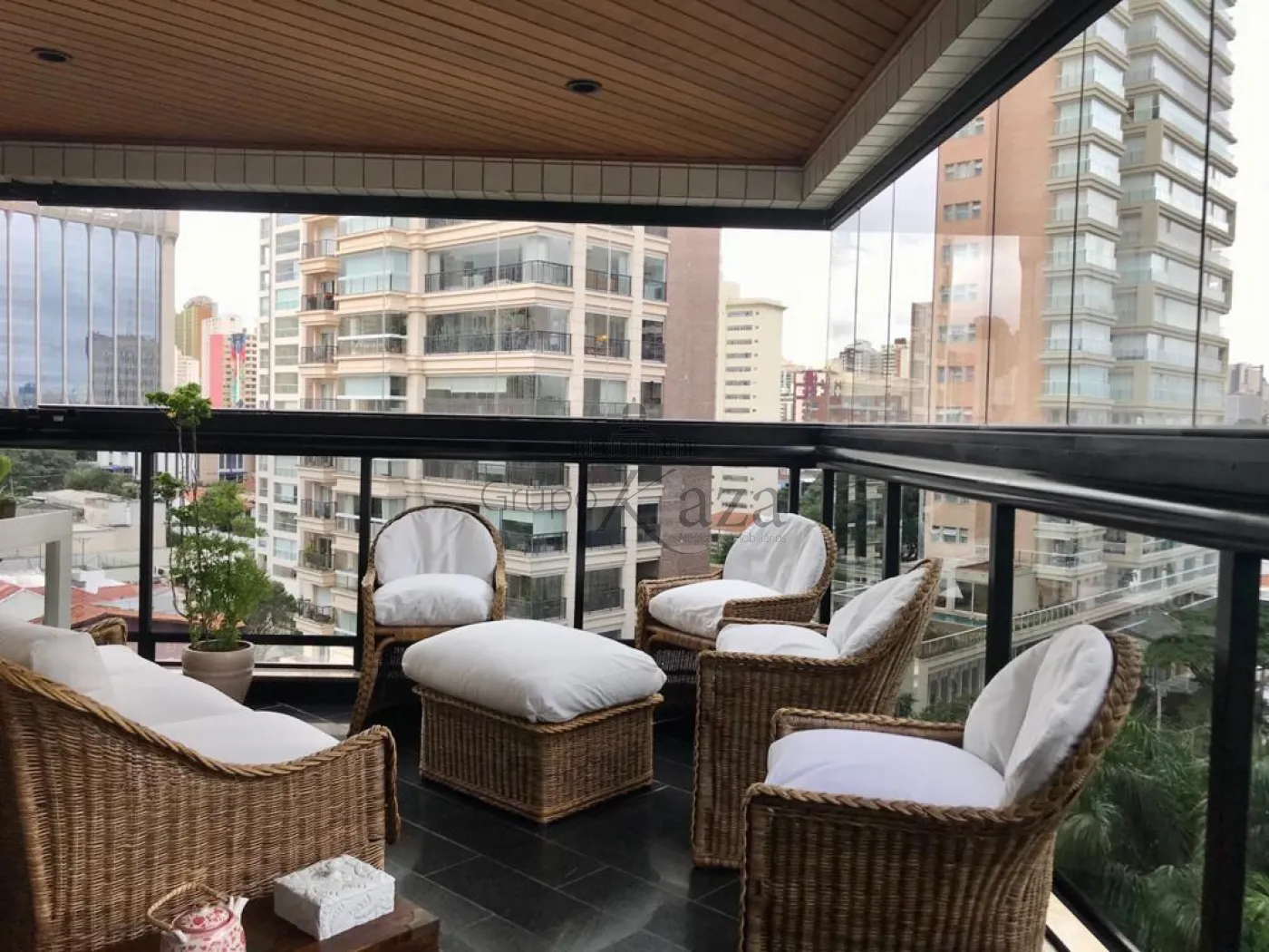 Foto 3 de Apartamento Padrão em Ibirapuera, São Paulo - imagem 3 Foto 3 de Apartamento Padrão em Ibirapuera, São Paulo - imagem 3