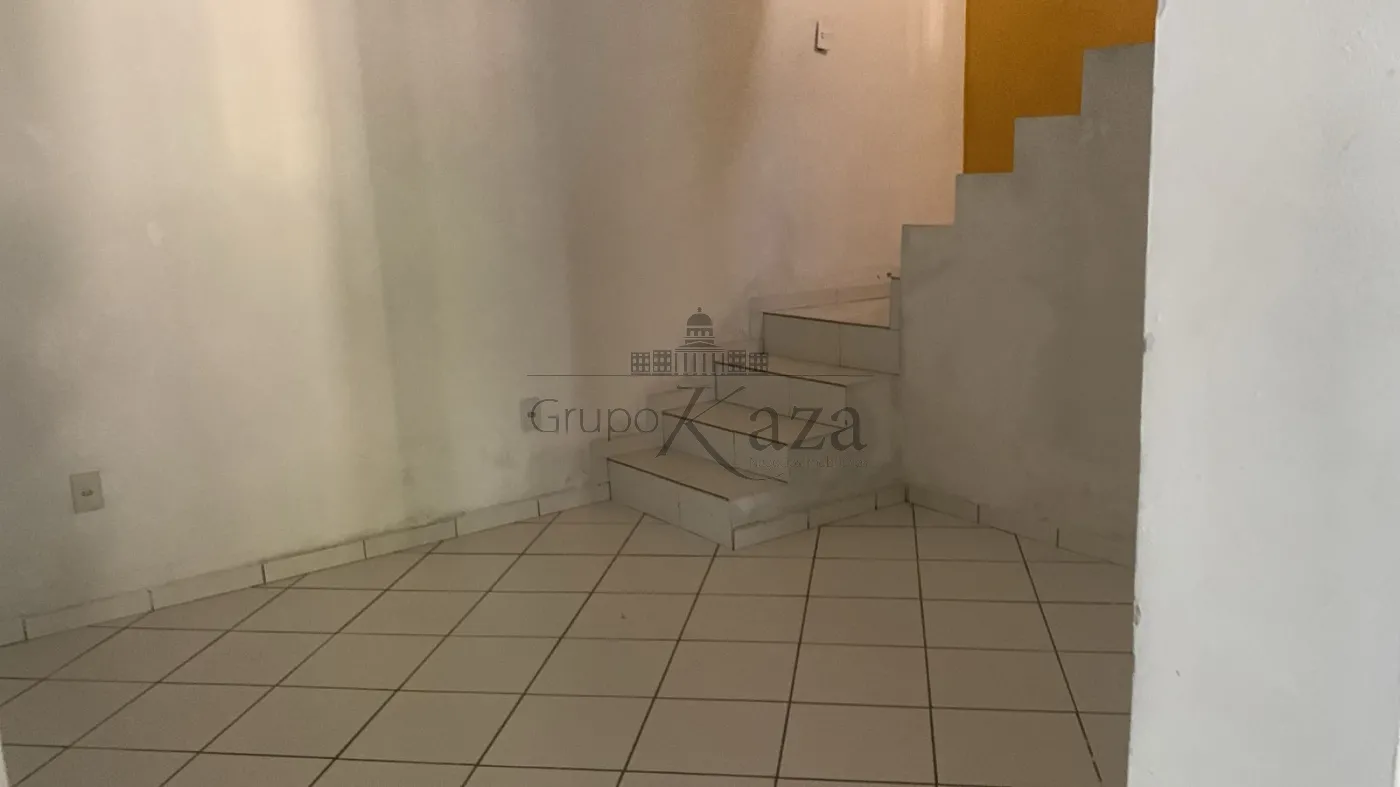 Foto 1 de Casa Comercial Residencial em Jardim Torrão de Ouro, São José dos Campos - imagem 1 Foto 1 de Casa Comercial Residencial em Jardim Torrão de Ouro, São José dos Campos - imagem 1