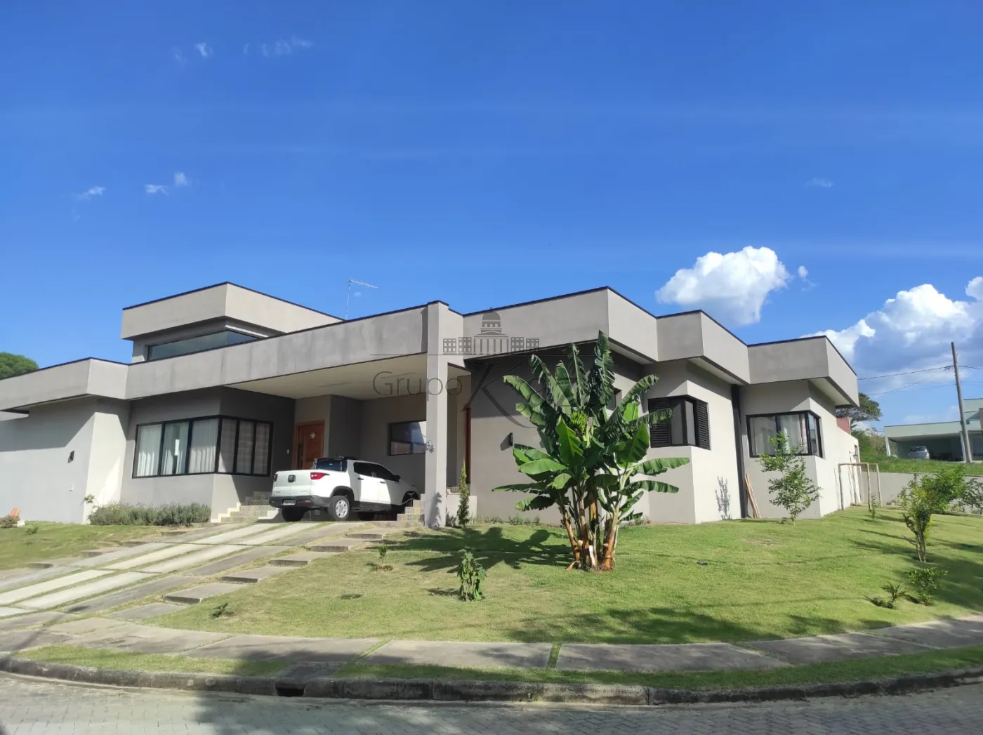 Foto 1 de Casa Condomínio em Condomínio Colinas do Parahyba, São José dos Campos - imagem 1 Foto 1 de Casa Condomínio em Condomínio Colinas do Parahyba, São José dos Campos - imagem 1