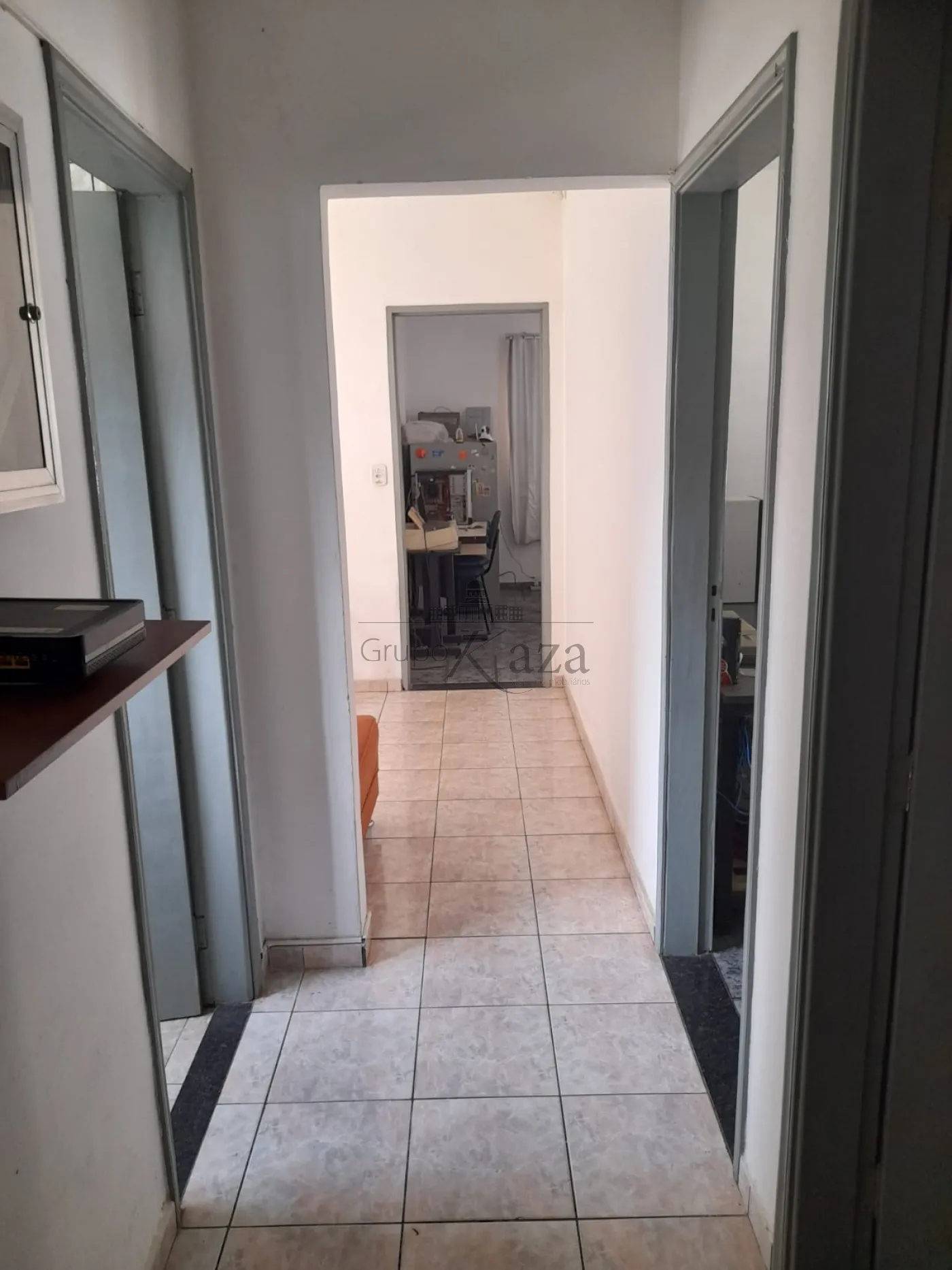 Foto 12 de Casa Padrão em Jardim Ismênia, São José dos Campos - imagem 12