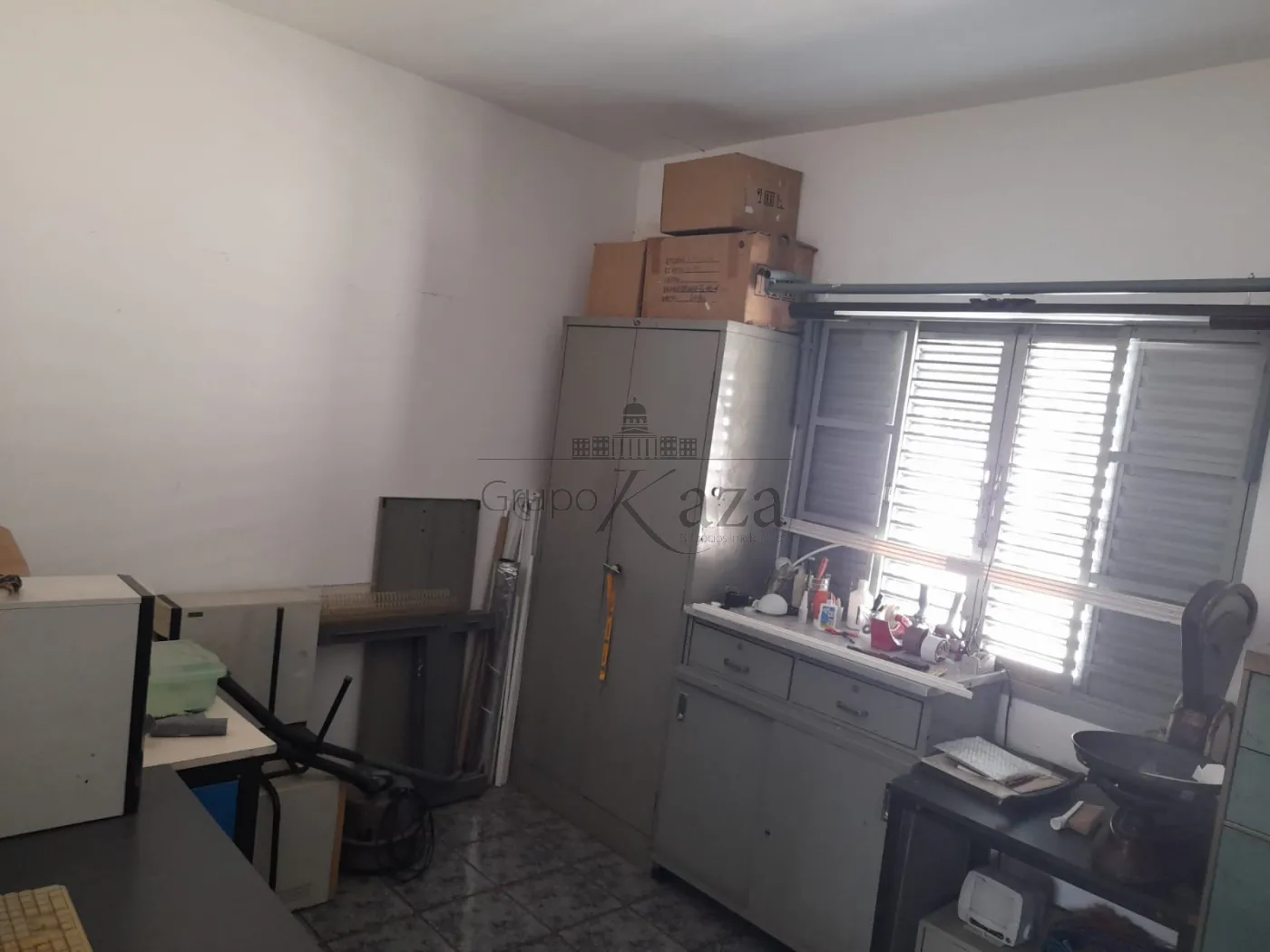 Foto 16 de Casa Padrão em Jardim Ismênia, São José dos Campos - imagem 16