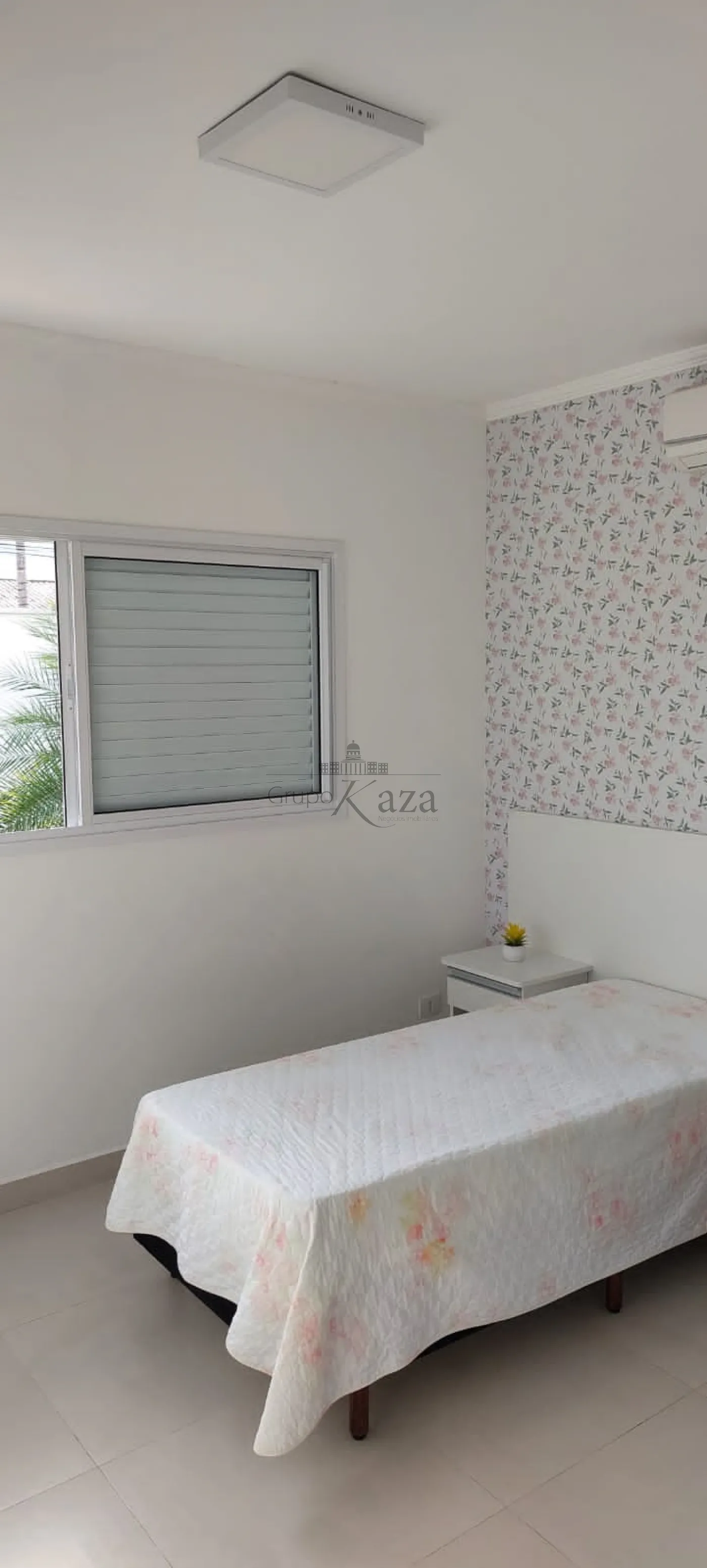 Foto 3 de Casa Padrão em Jardim Britânia, Caraguatatuba - imagem 3 Foto 3 de Casa Padrão em Jardim Britânia, Caraguatatuba - imagem 3