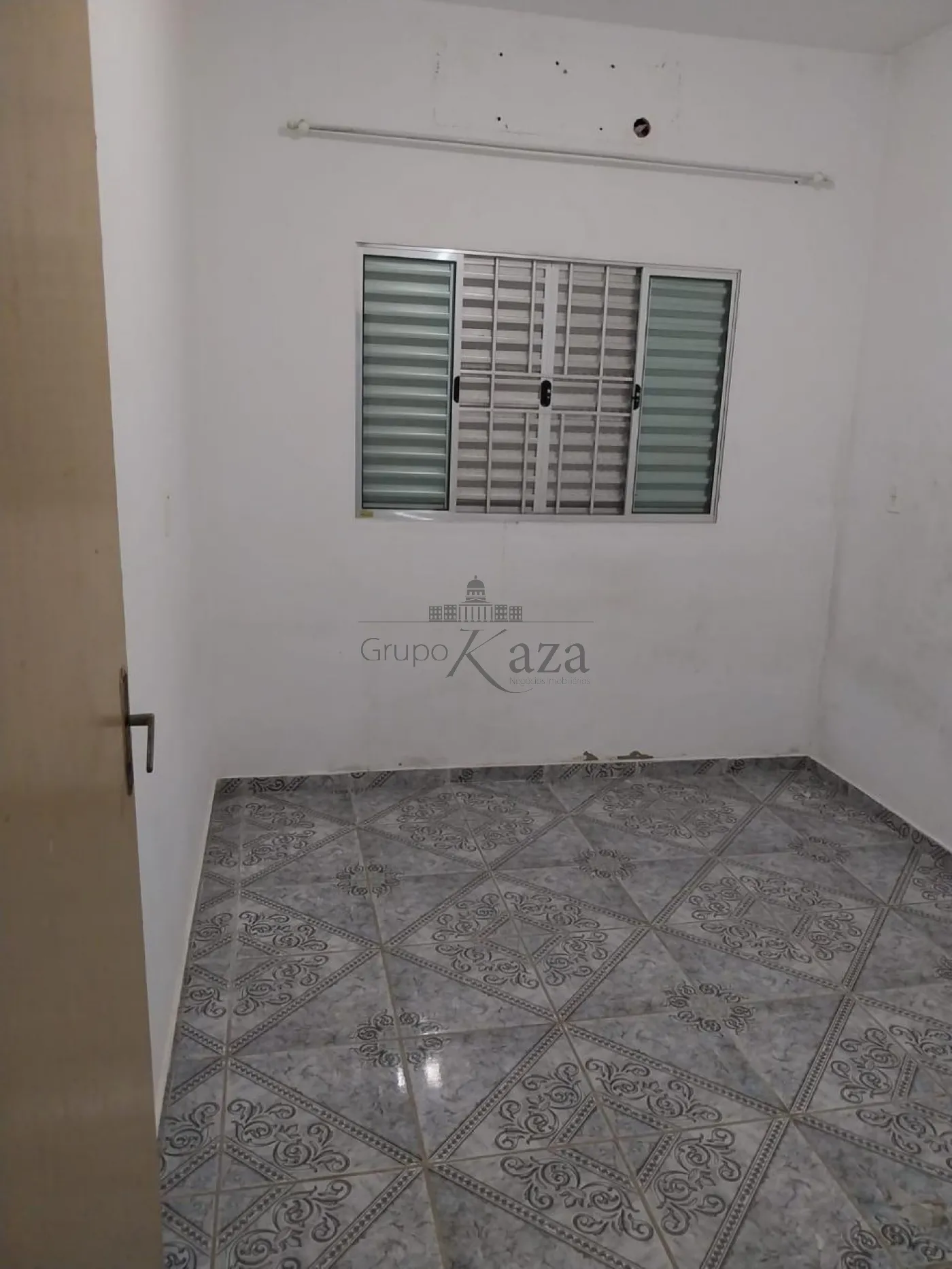 Foto 3 de Casa Padrão em São João, Jacareí - imagem 3 Foto 3 de Casa Padrão em São João, Jacareí - imagem 3