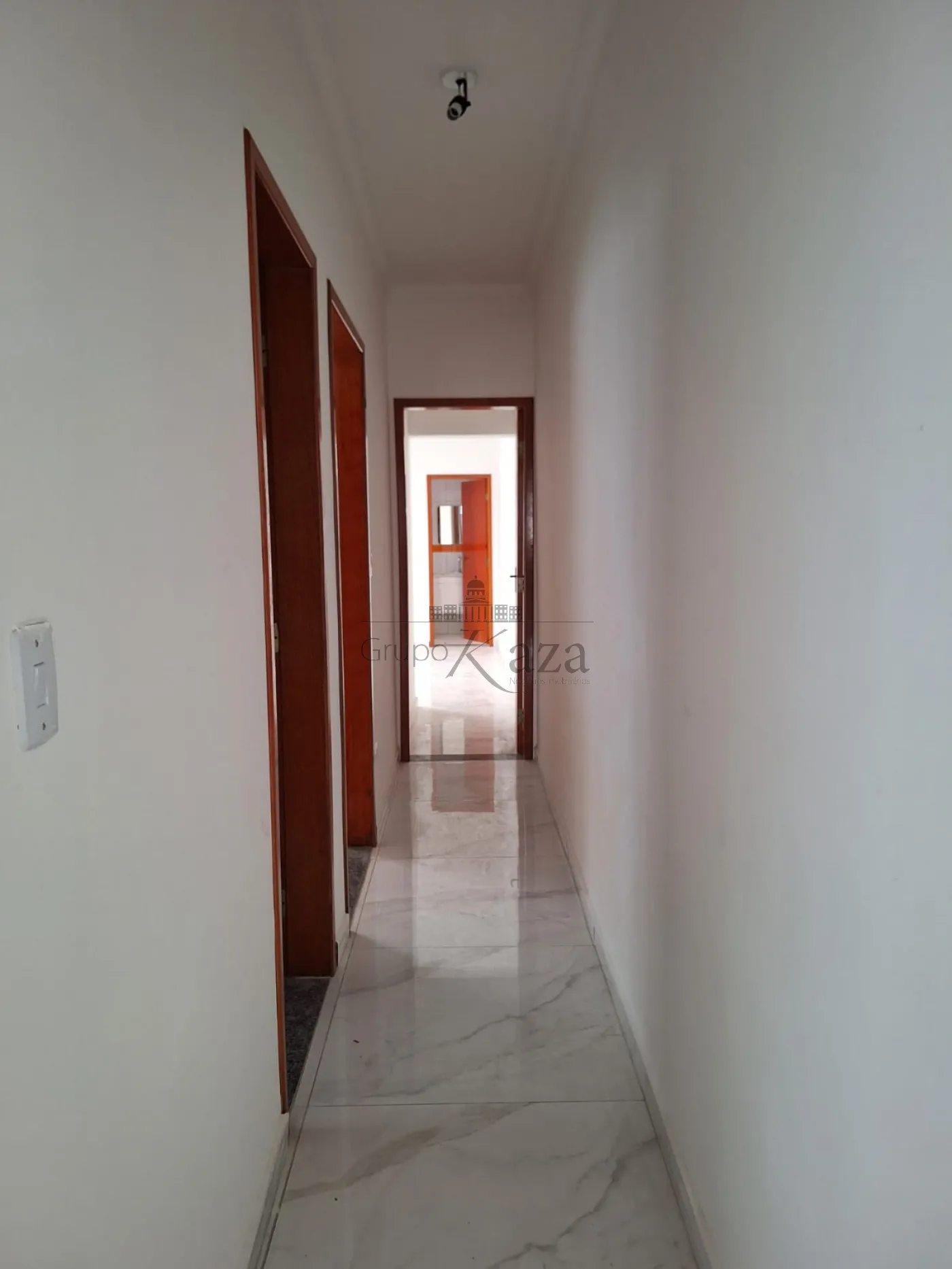 Foto 5 de Casa Padrão em Jardim Portugal, São José dos Campos - imagem 5