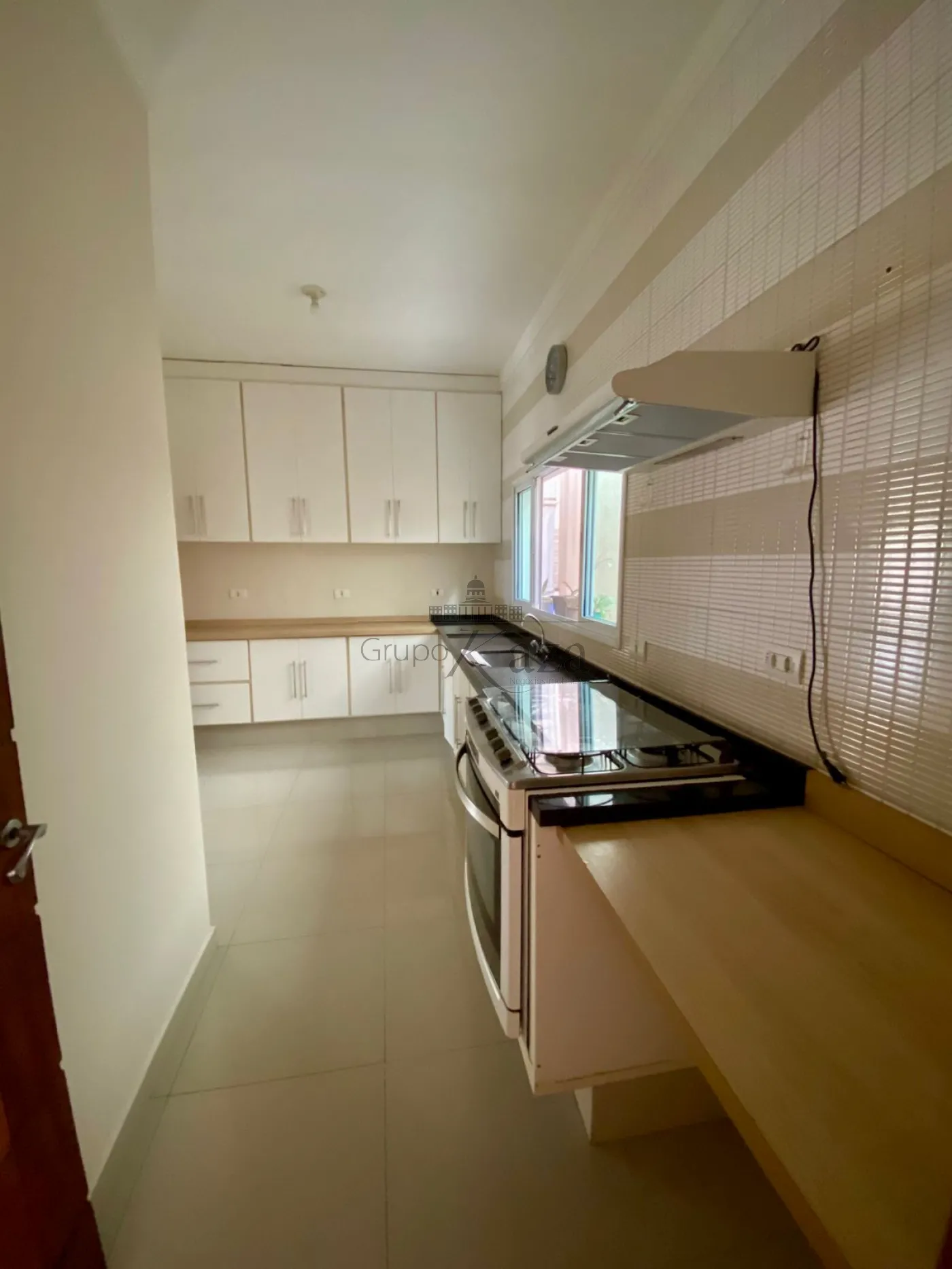 Foto 4 de Casa Condomínio em Jardim Califórnia, Jacareí - imagem 4