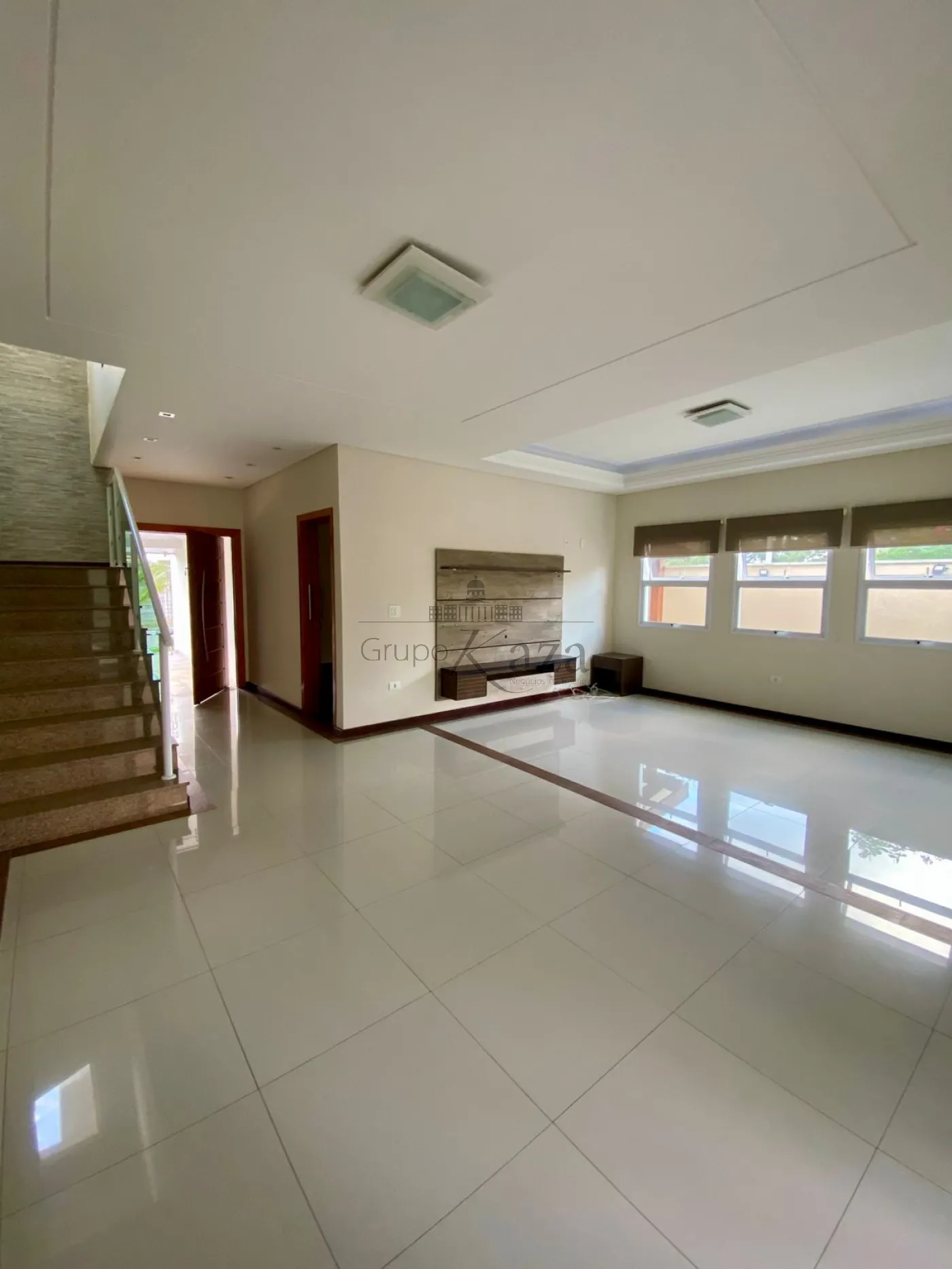 Foto 2 de Casa Condomínio em Jardim Califórnia, Jacareí - imagem 2