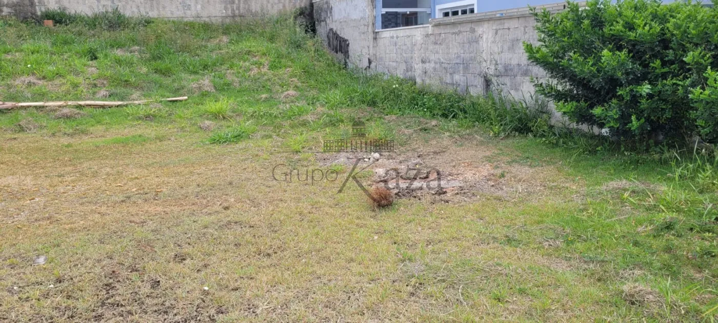 Foto 2 de Terreno Condomínio em Condomínio Residencial Mantiqueira, São José dos Campos - imagem 2 Foto 2 de Terreno Condomínio em Condomínio Residencial Mantiqueira, São José dos Campos - imagem 2