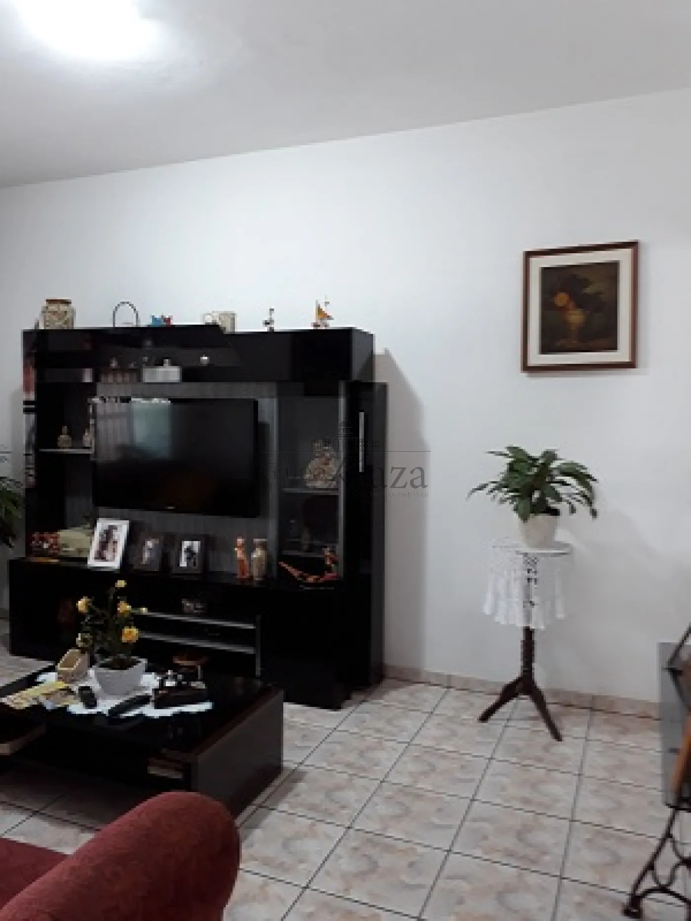 Foto 2 de Casa Padrão em Bandeira Branca, Jacareí - imagem 2 Foto 2 de Casa Padrão em Bandeira Branca, Jacareí - imagem 2