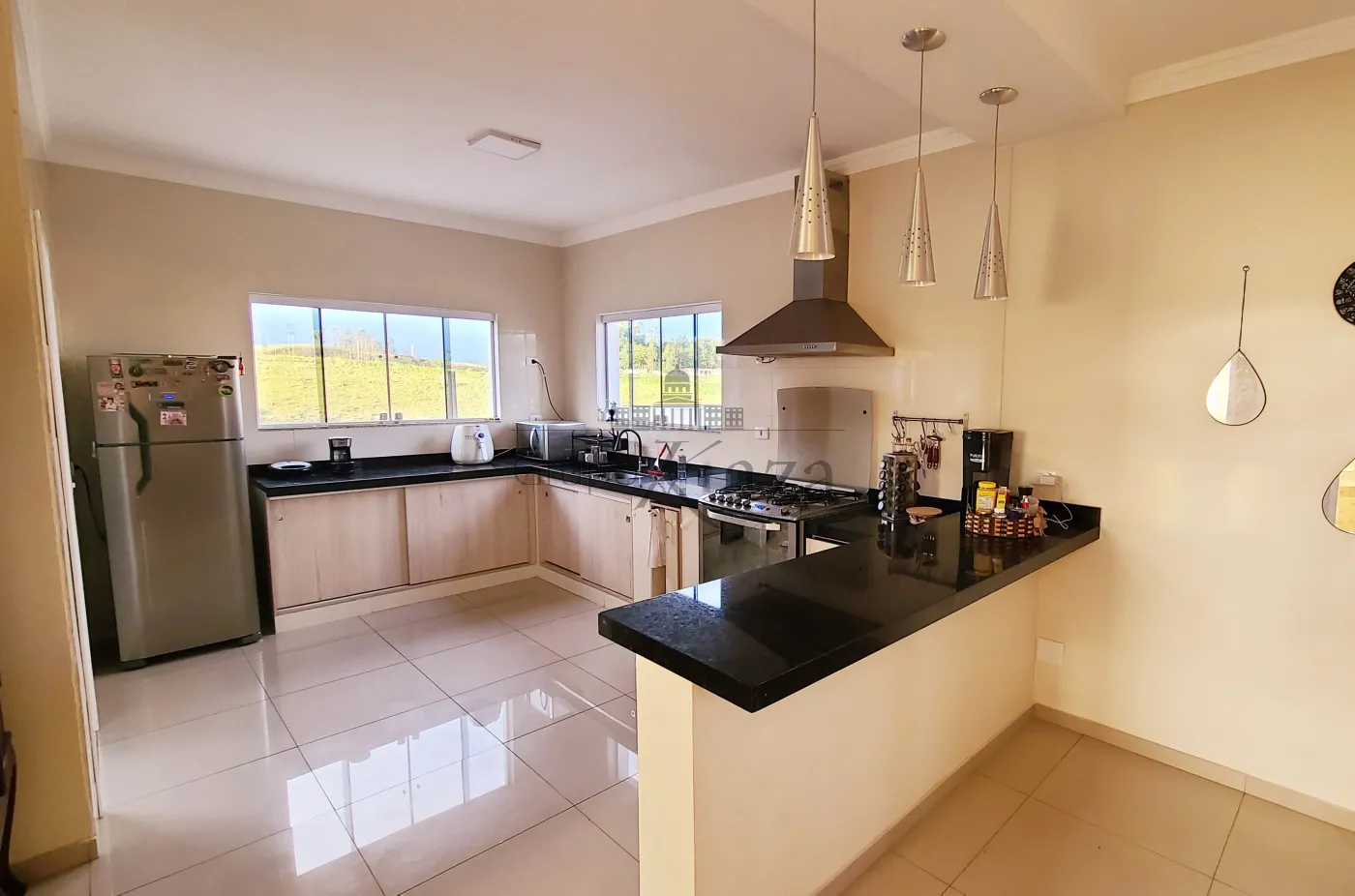 Foto 2 de Casa Condomínio em Condomínio Residencial Mantiqueira, São José dos Campos - imagem 2 Foto 2 de Casa Condomínio em Condomínio Residencial Mantiqueira, São José dos Campos - imagem 2