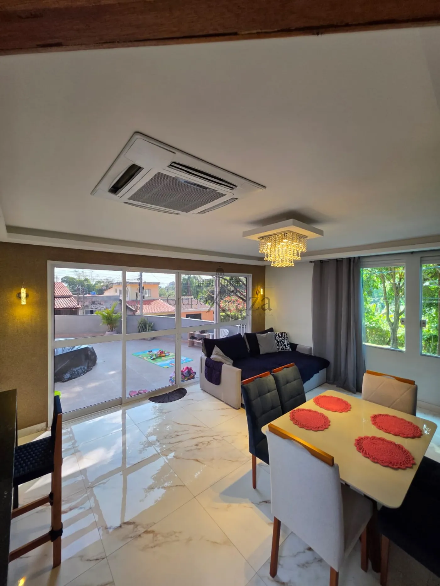 Foto 2 de Casa Padrão em Jardim Limoeiro, São José dos Campos - imagem 2 Foto 2 de Casa Padrão em Jardim Limoeiro, São José dos Campos - imagem 2