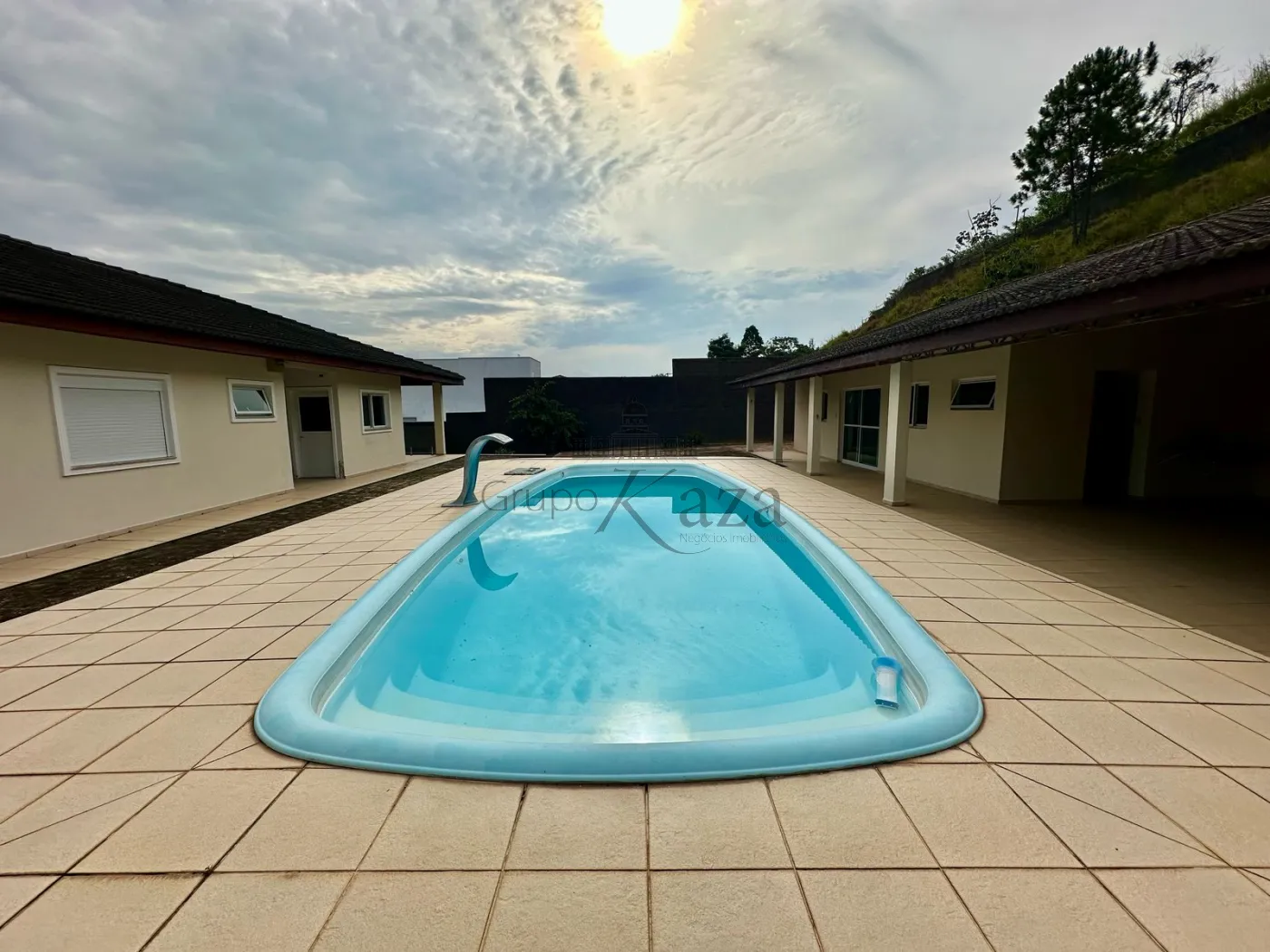 Foto 3 de Casa Condomínio em Terras de Santa Helena, Jacareí - imagem 3 Foto 3 de Casa Condomínio em Terras de Santa Helena, Jacareí - imagem 3