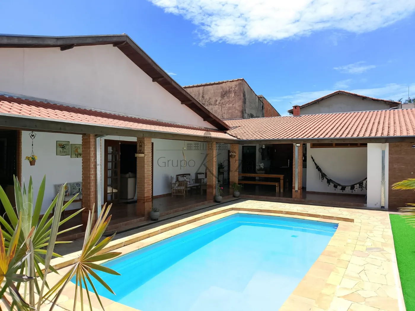 Foto 2 de Casa Padrão em Jardim das Indústrias, São José dos Campos - imagem 2 Foto 2 de Casa Padrão em Jardim das Indústrias, São José dos Campos - imagem 2