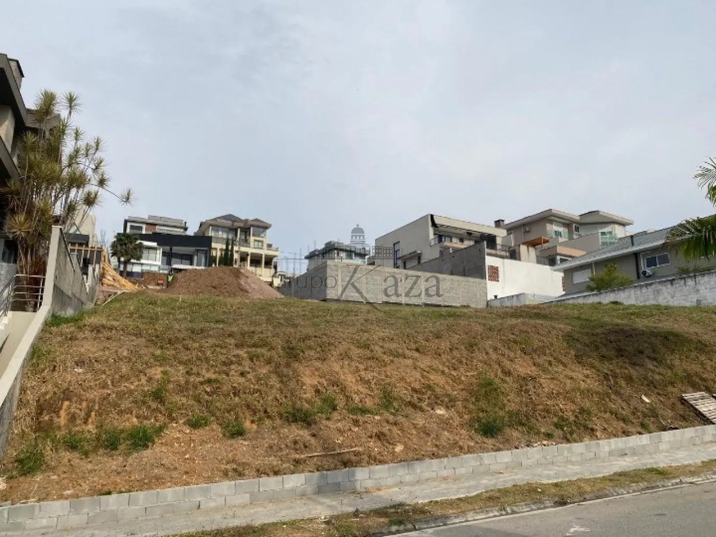 Foto 1 de Terreno Condomínio em Condomínio Residencial Jaguary, São José dos Campos - imagem 1 Foto 1 de Terreno Condomínio em Condomínio Residencial Jaguary, São José dos Campos - imagem 1