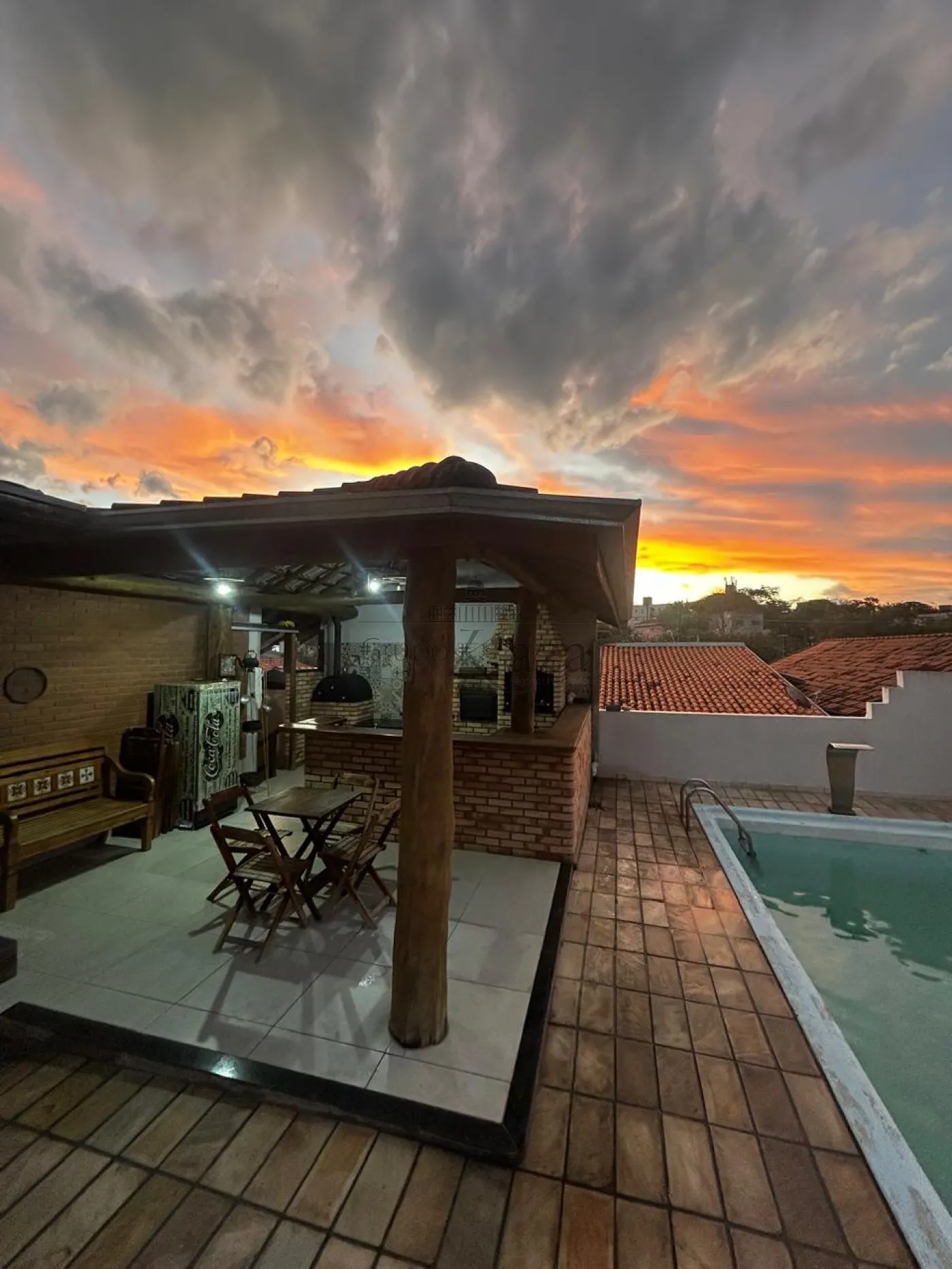 Foto 1 de Casa Padrão em Jardim das Indústrias, São José dos Campos - imagem 1 Foto 1 de Casa Padrão em Jardim das Indústrias, São José dos Campos - imagem 1