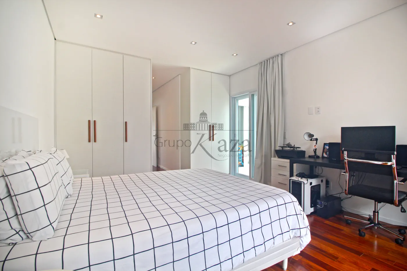 Foto 26 de Casa Padrão em Jardim Luzitânia, São Paulo - imagem 26