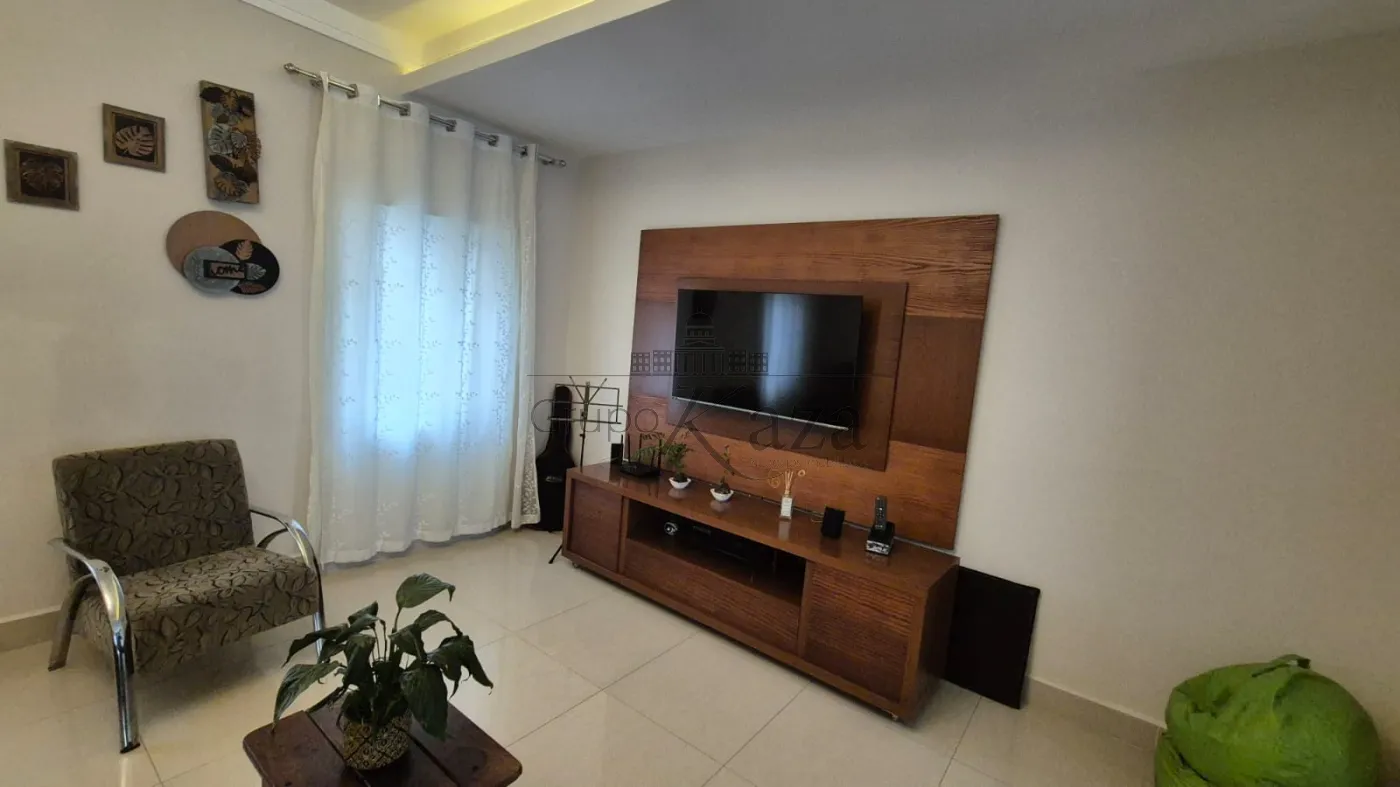 Foto 2 de Casa Condomínio em Jardim Califórnia, Jacareí - imagem 2 Foto 2 de Casa Condomínio em Jardim Califórnia, Jacareí - imagem 2